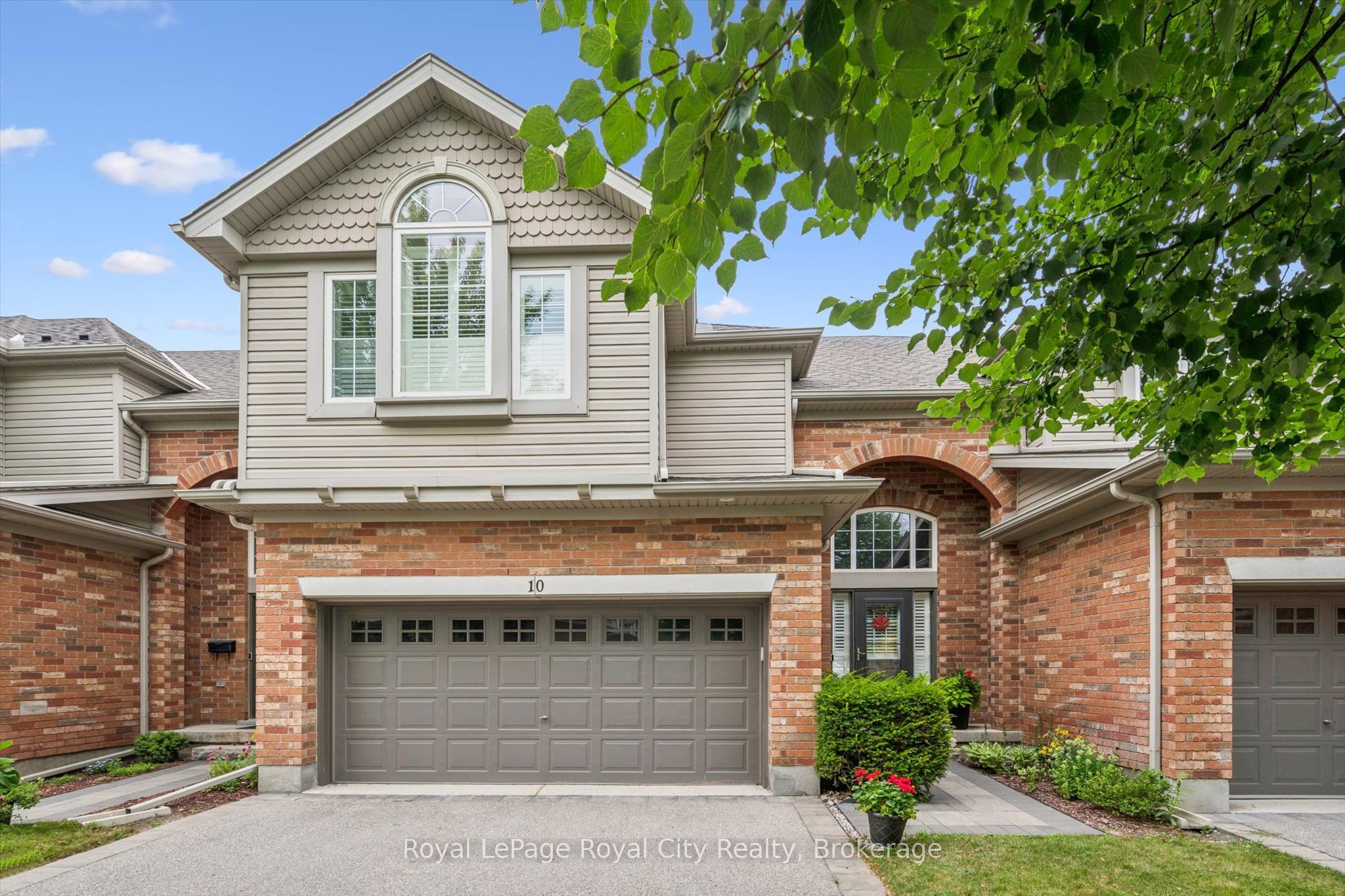 755 WILLOW Road 10
