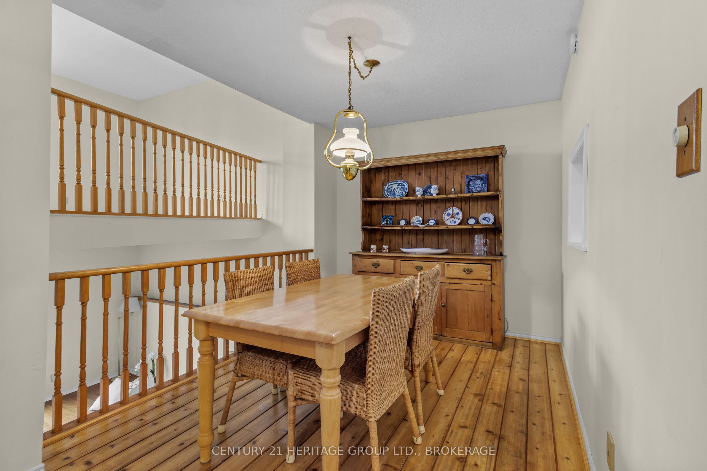 1 Place D'armes 61 Property Photo 9