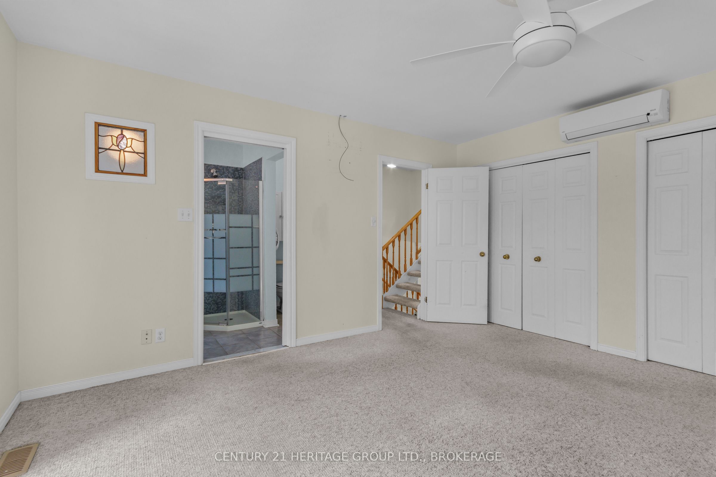 1 Place D'armes 61 Property Photo 17