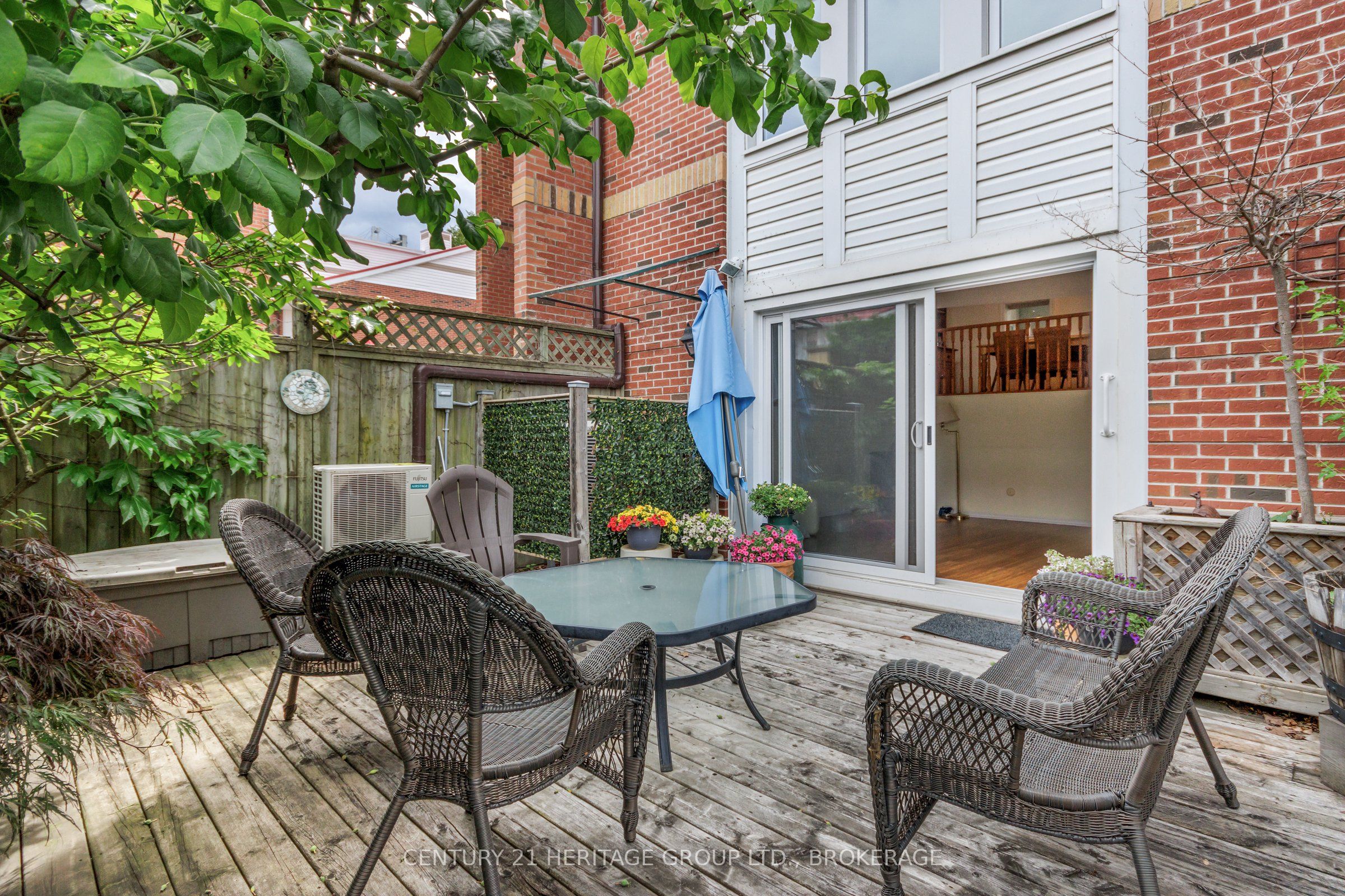 1 Place D'armes 61 Property Photo 29