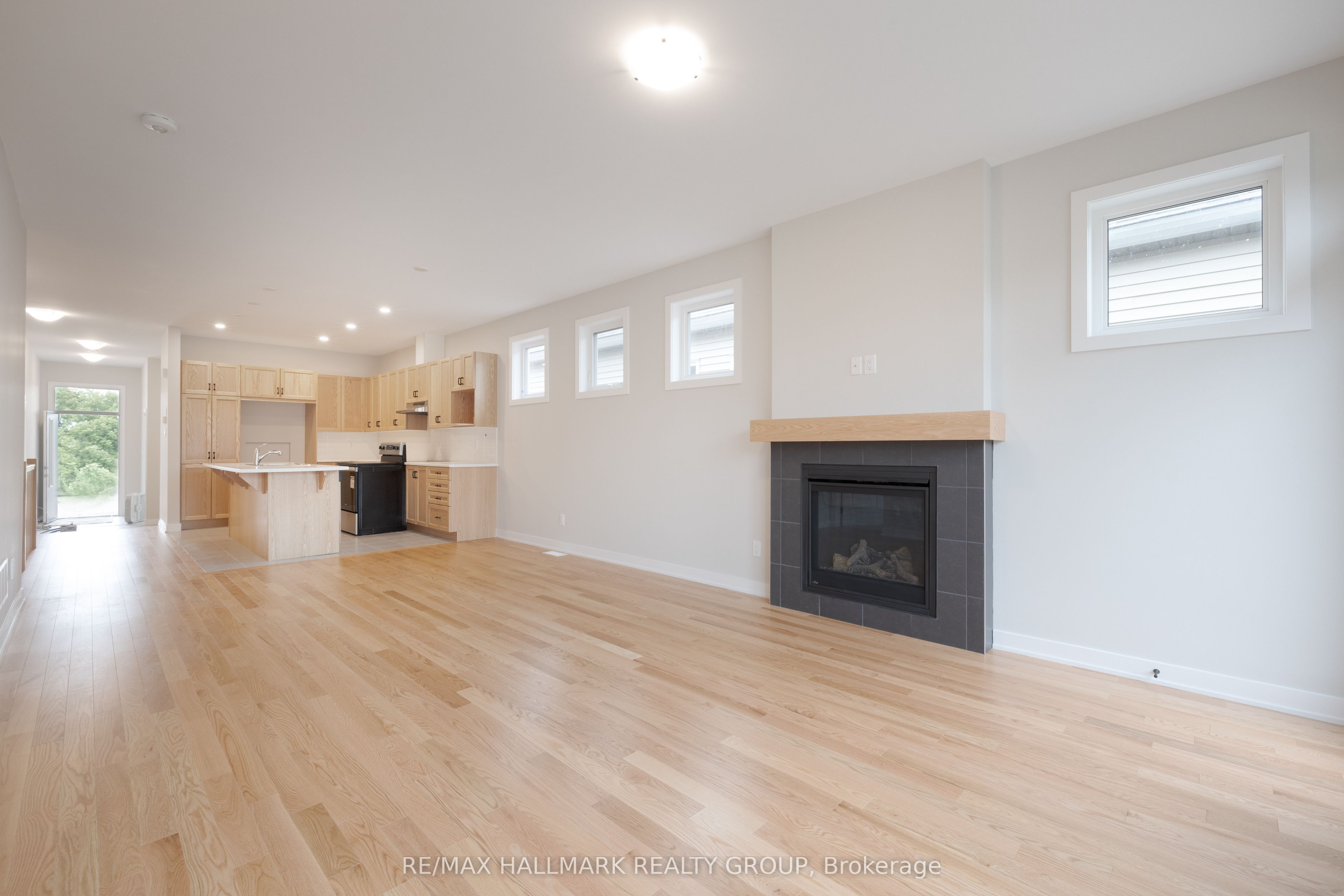 178 Rathwell Street Property Photo 5