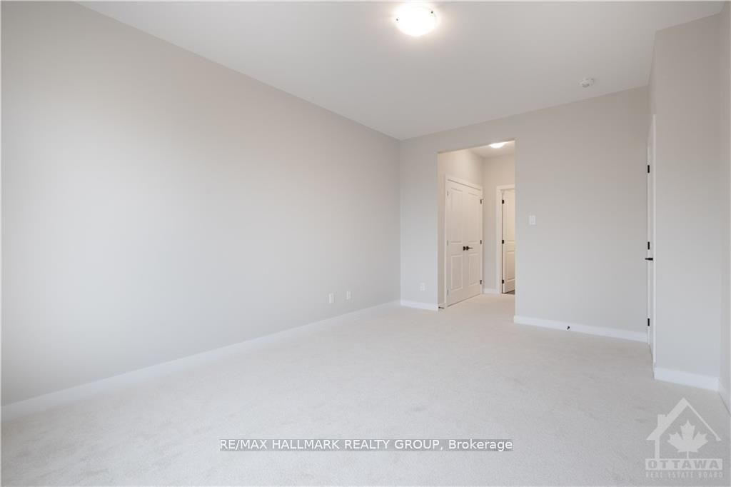 178 Rathwell Street Property Photo 9