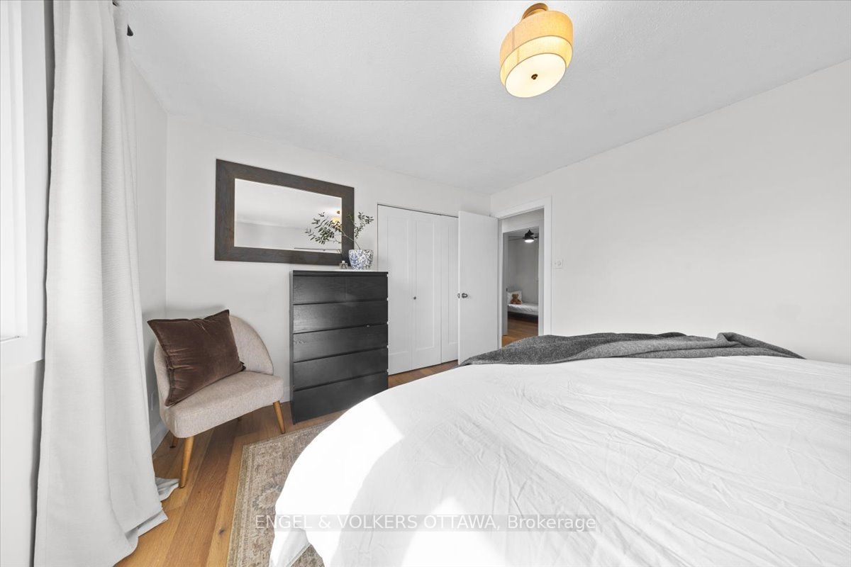 1393 Sutherland Drive Property Photo 17