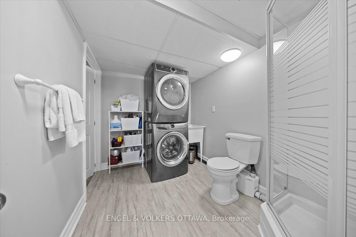 1393 Sutherland Drive Property Photo 34