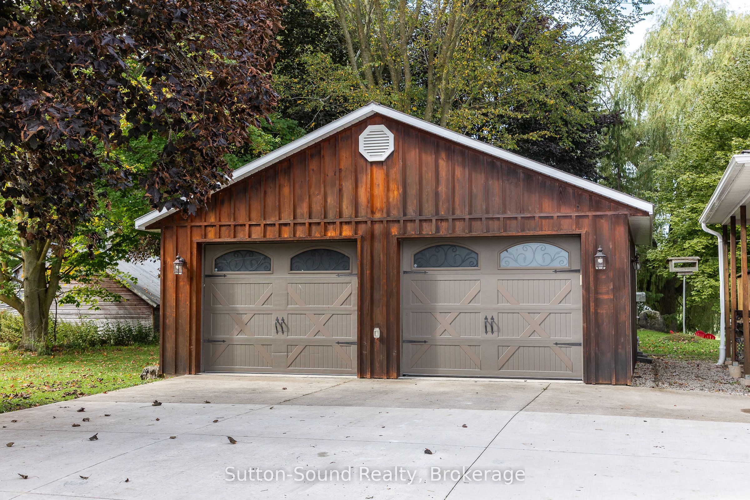 164 Hamilton Street Property Photo 3