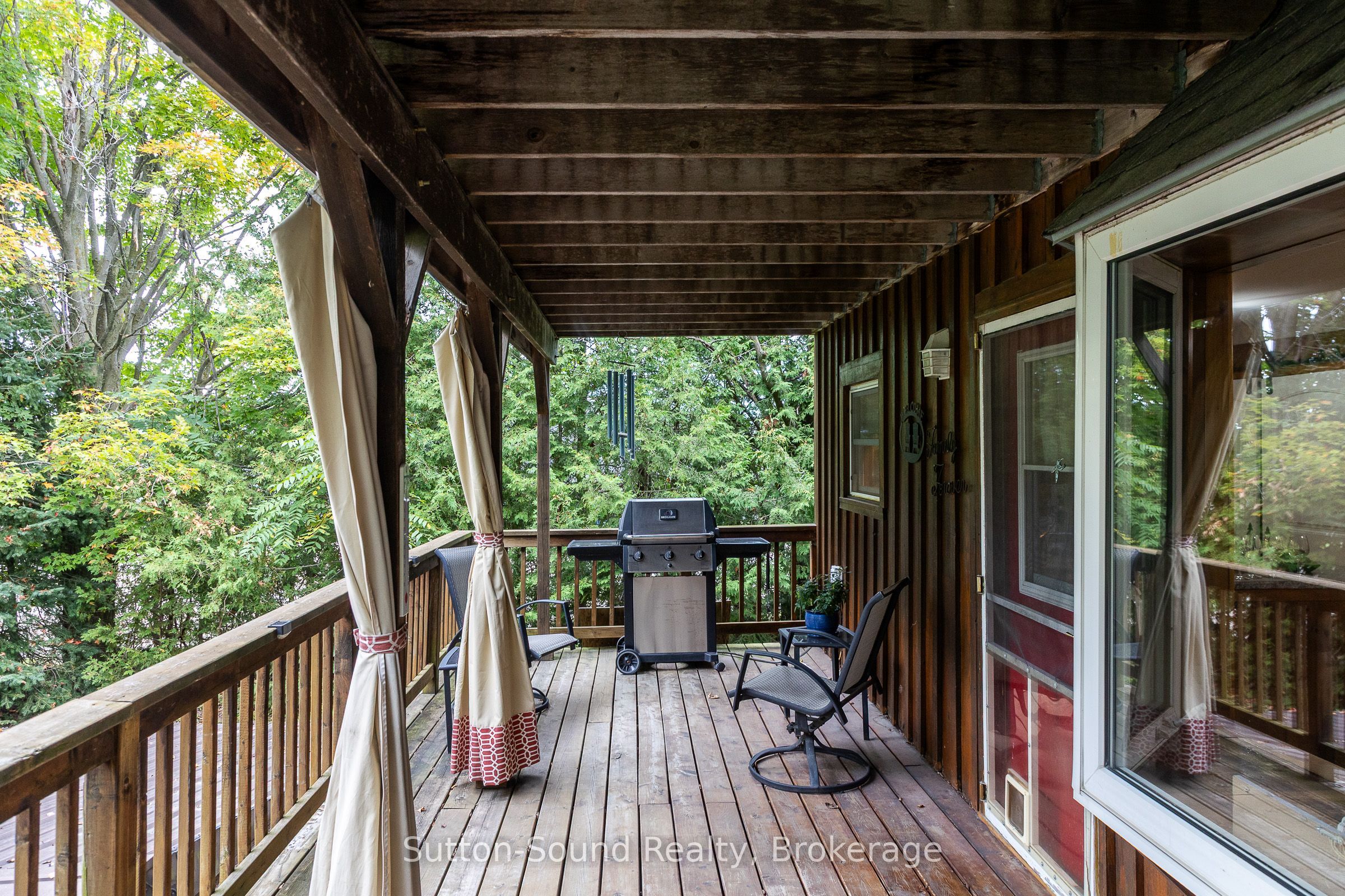 164 Hamilton Street Property Photo 7