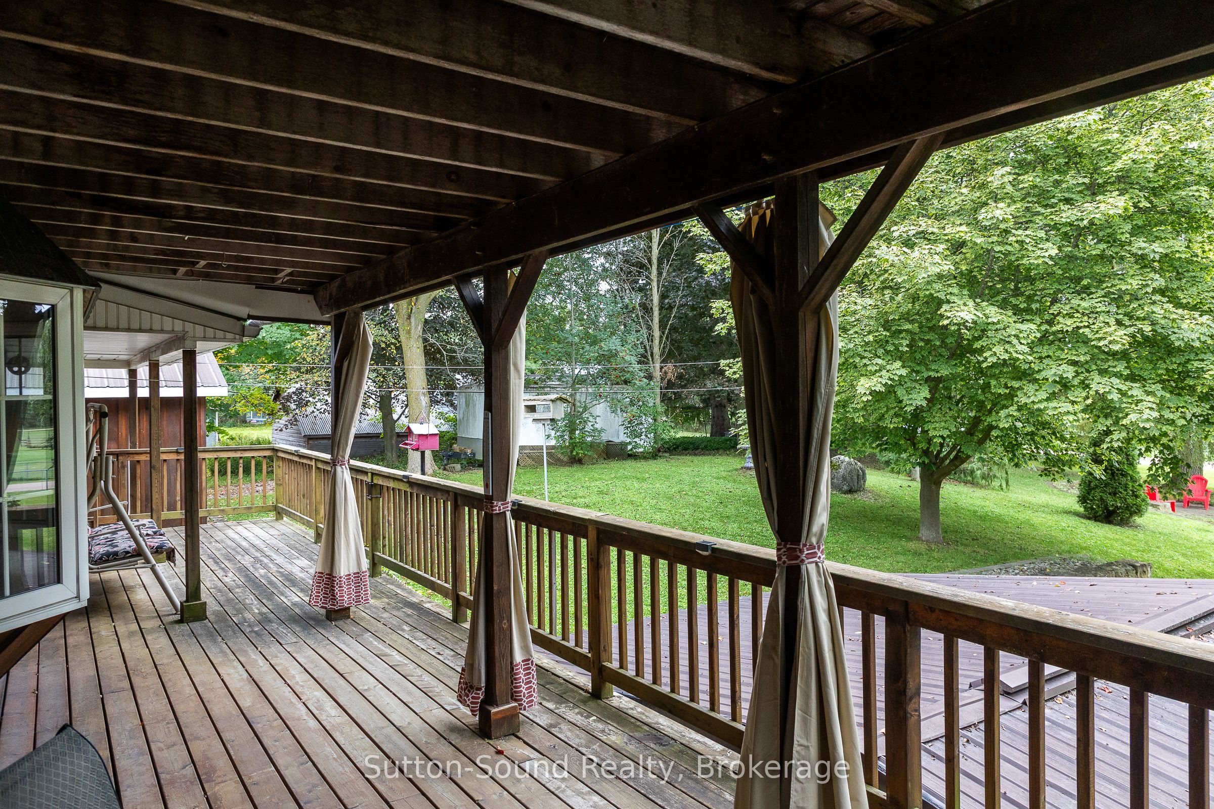 164 Hamilton Street Property Photo 8