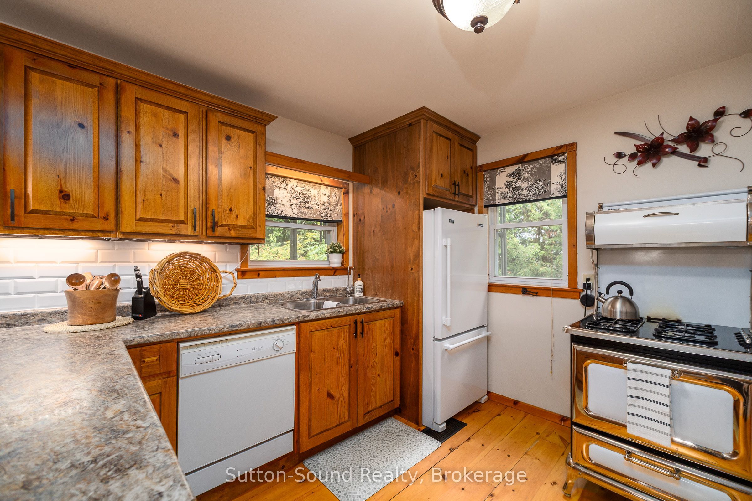 164 Hamilton Street Property Photo 22