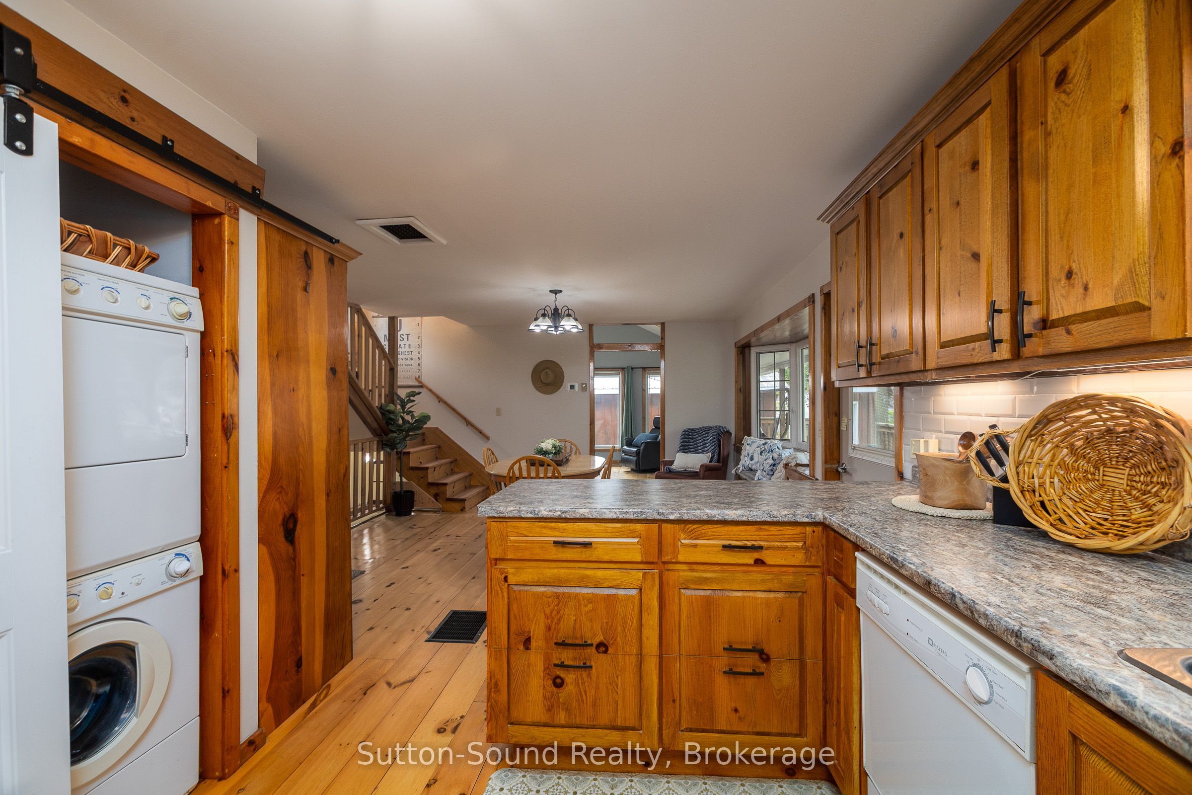 164 Hamilton Street Property Photo 23