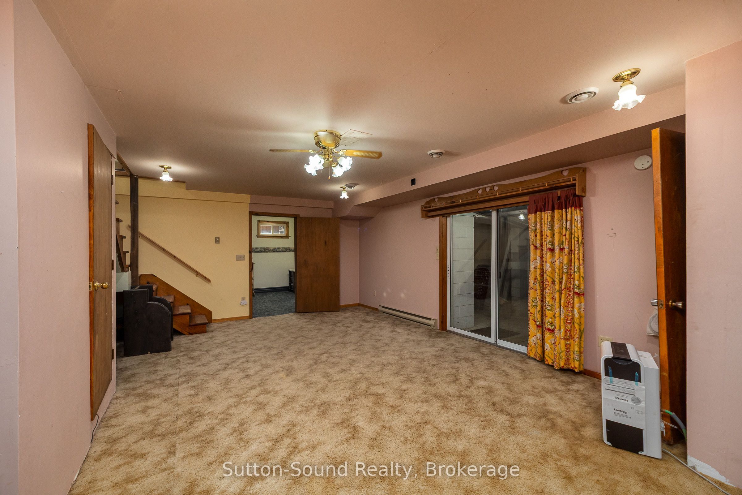 164 Hamilton Street Property Photo 35