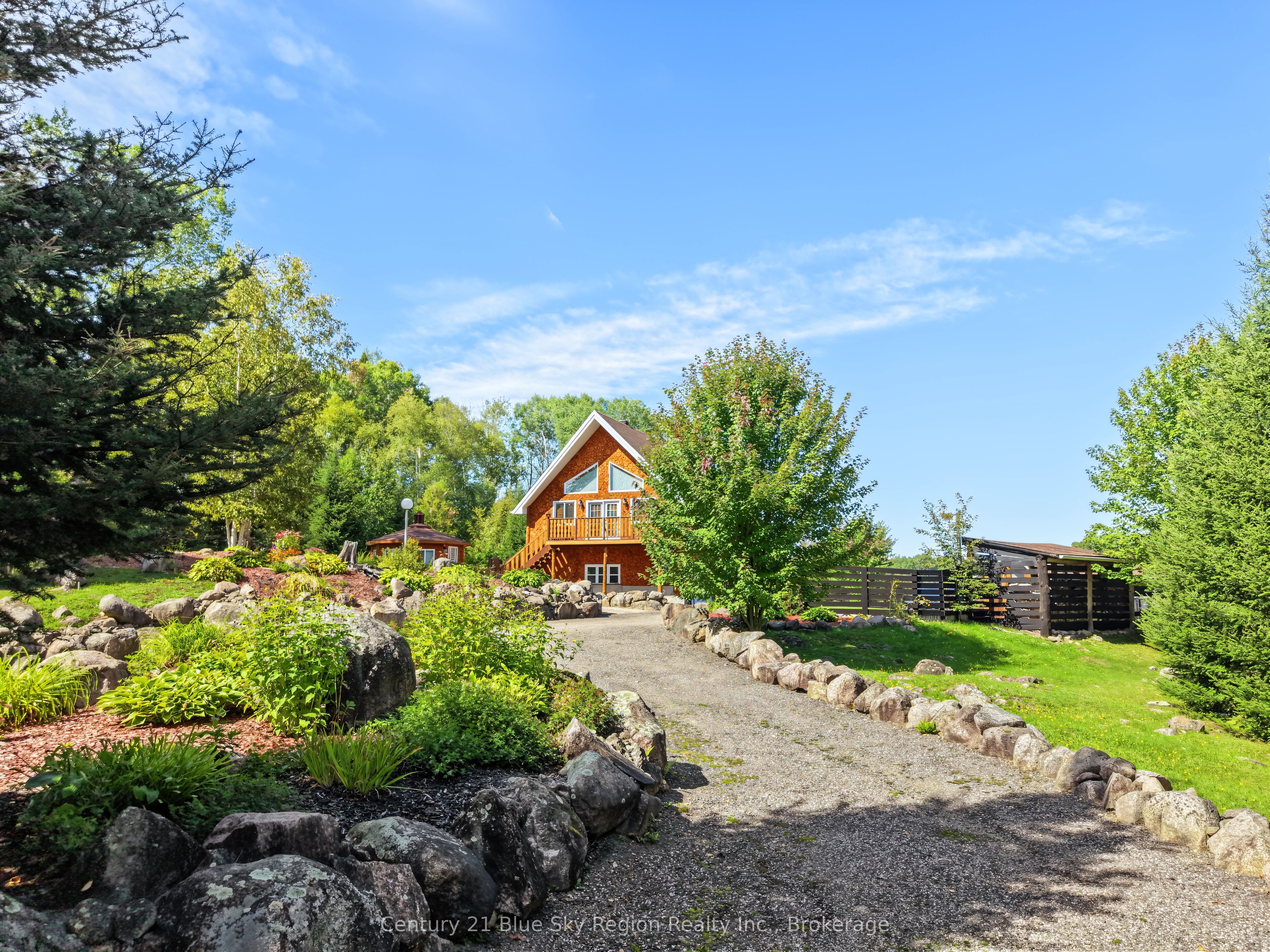 76 Hanselman Line Property Photo 1