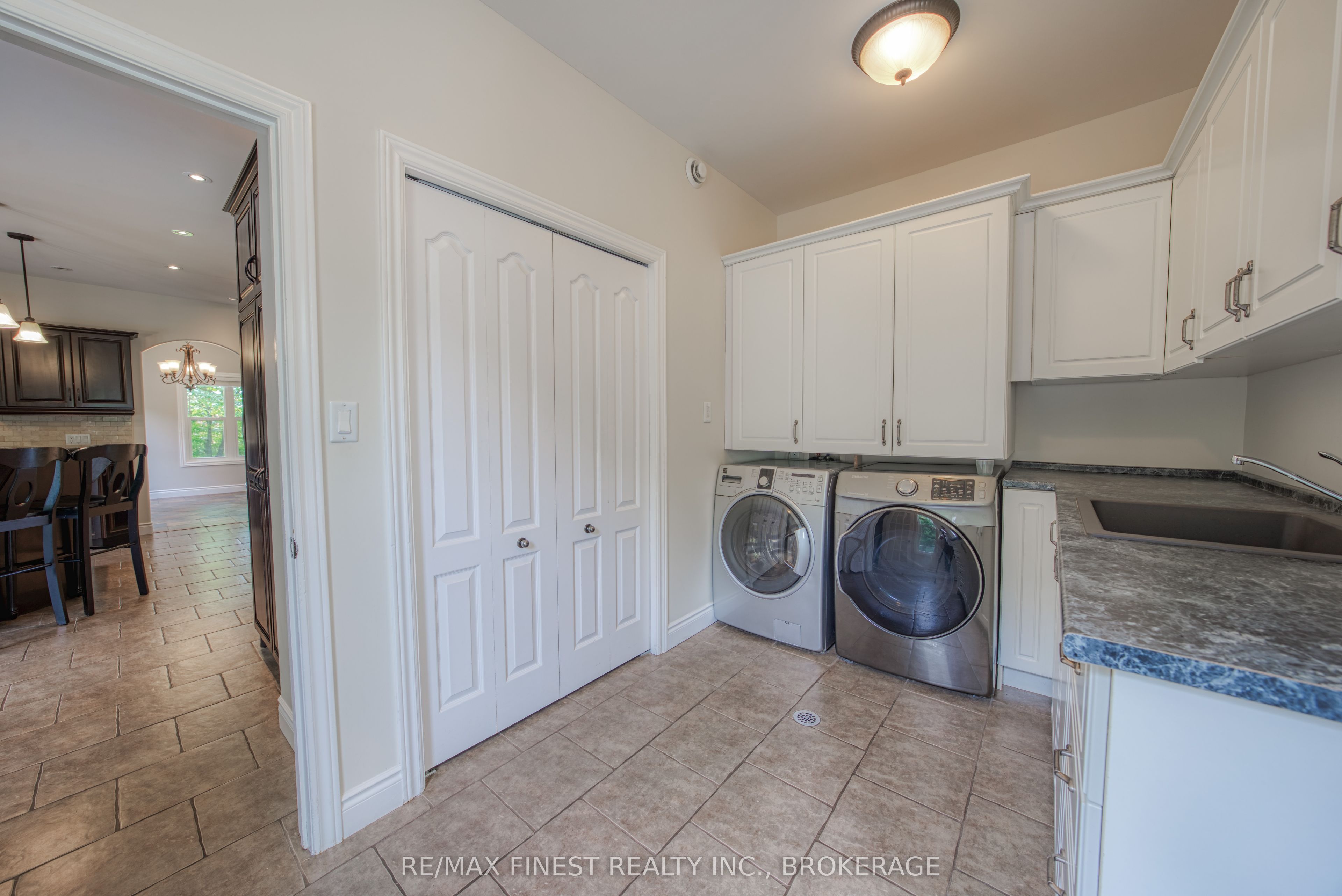 10 Owen Avenue Property Photo 14