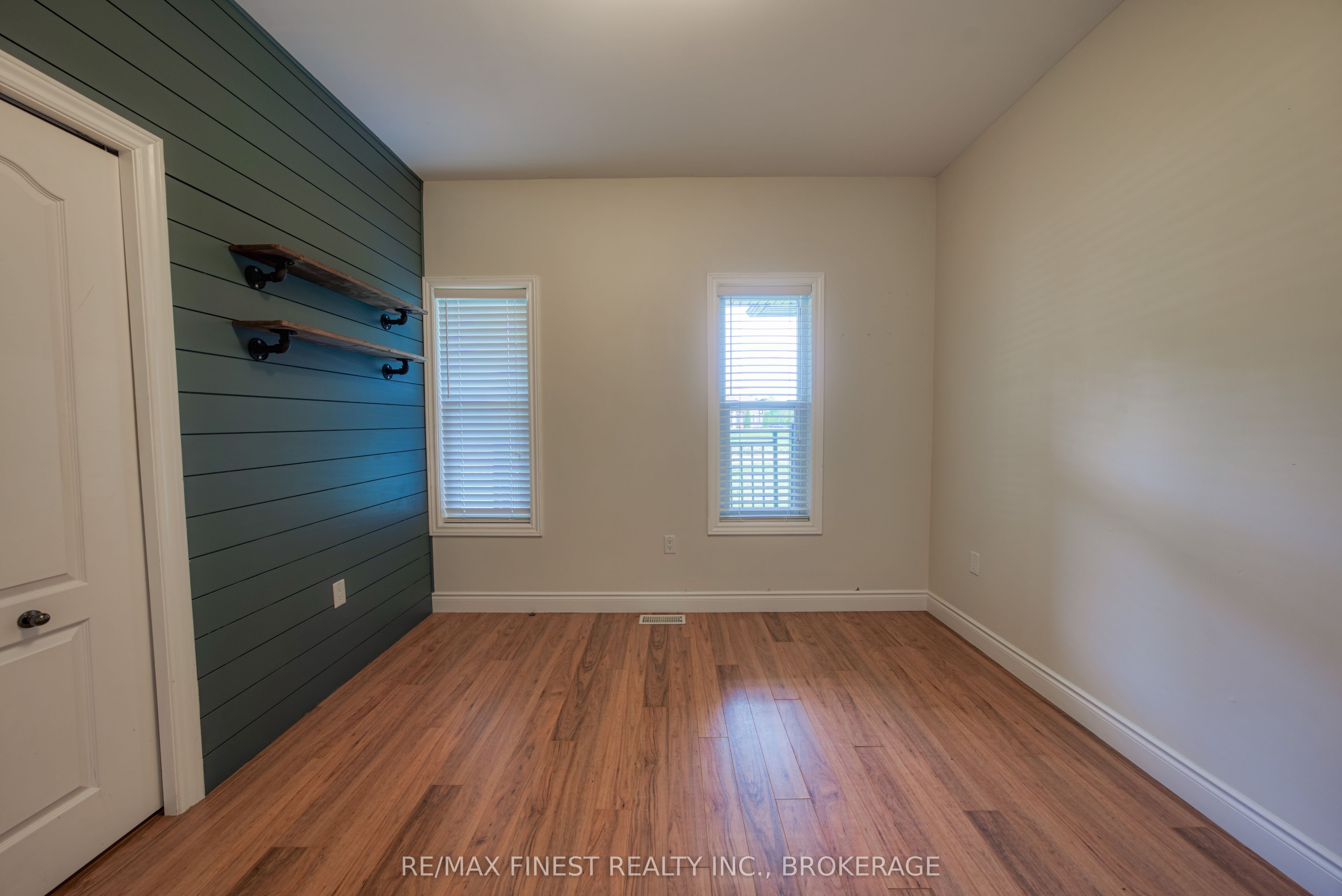 10 Owen Avenue Property Photo 16