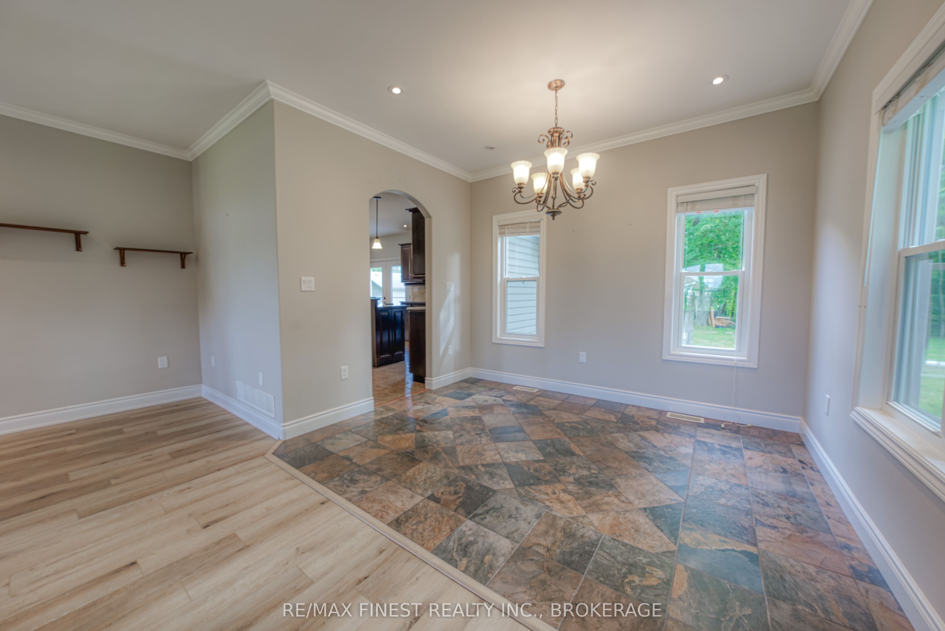 10 Owen Avenue Property Photo 18