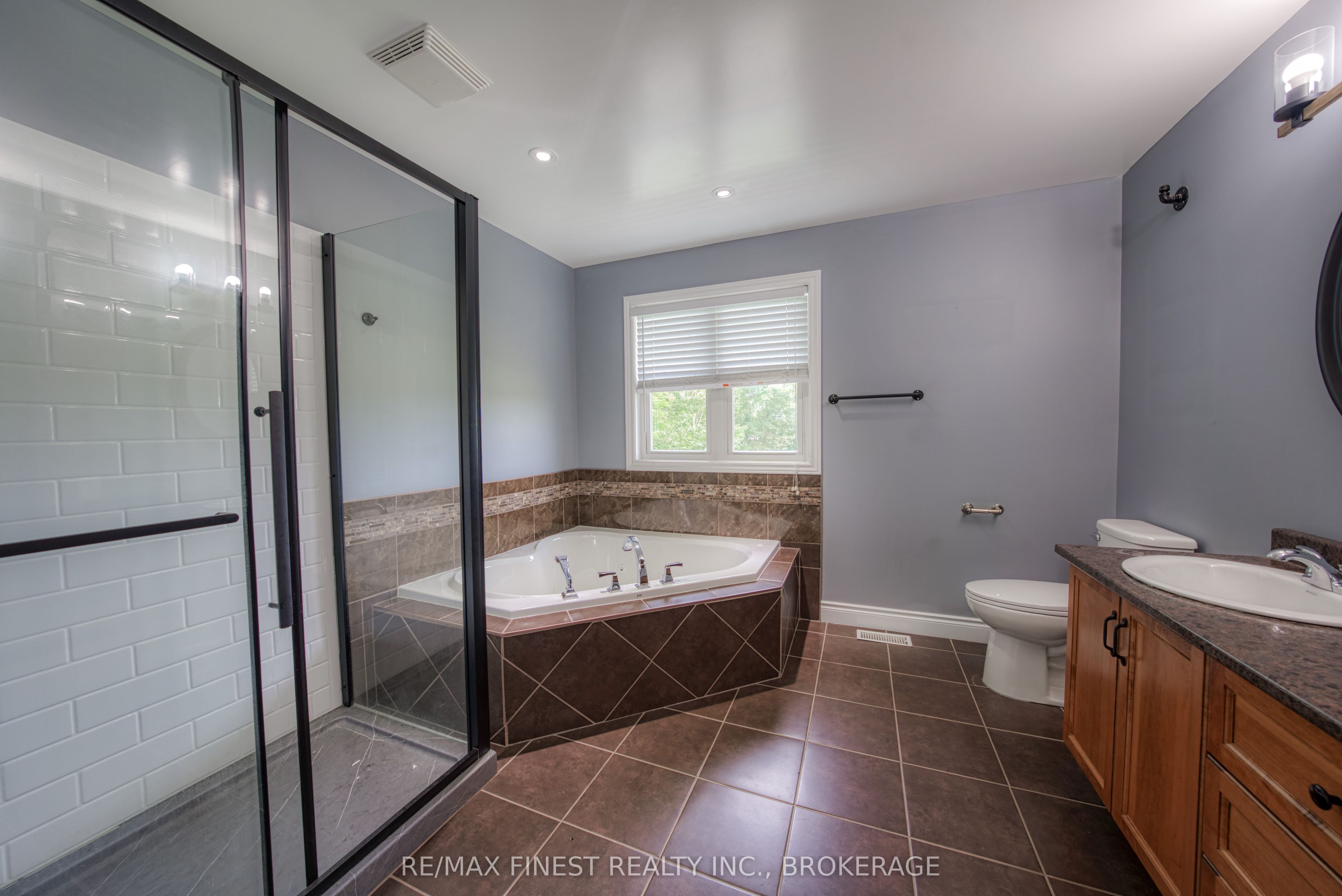 10 Owen Avenue Property Photo 28