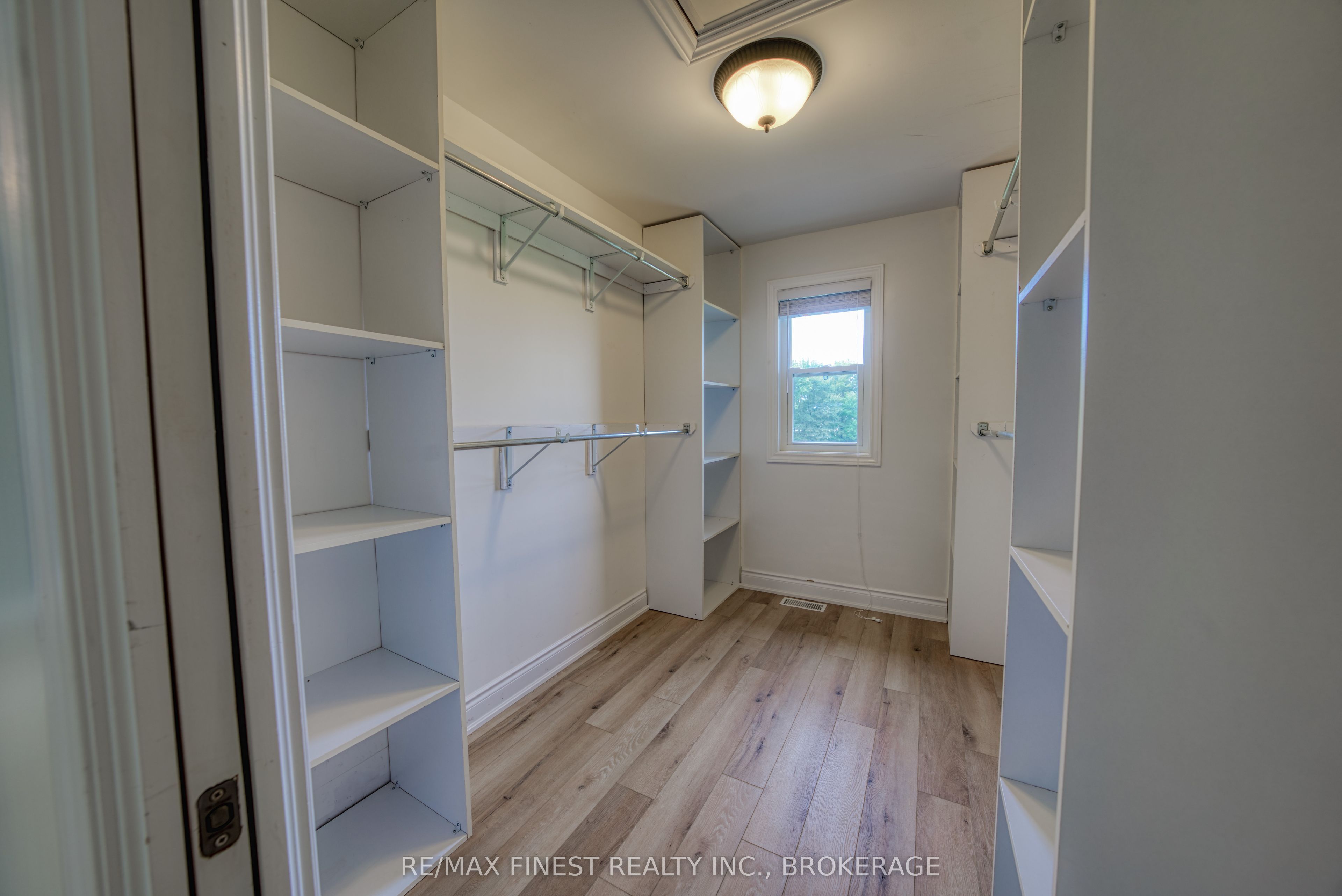 10 Owen Avenue Property Photo 33