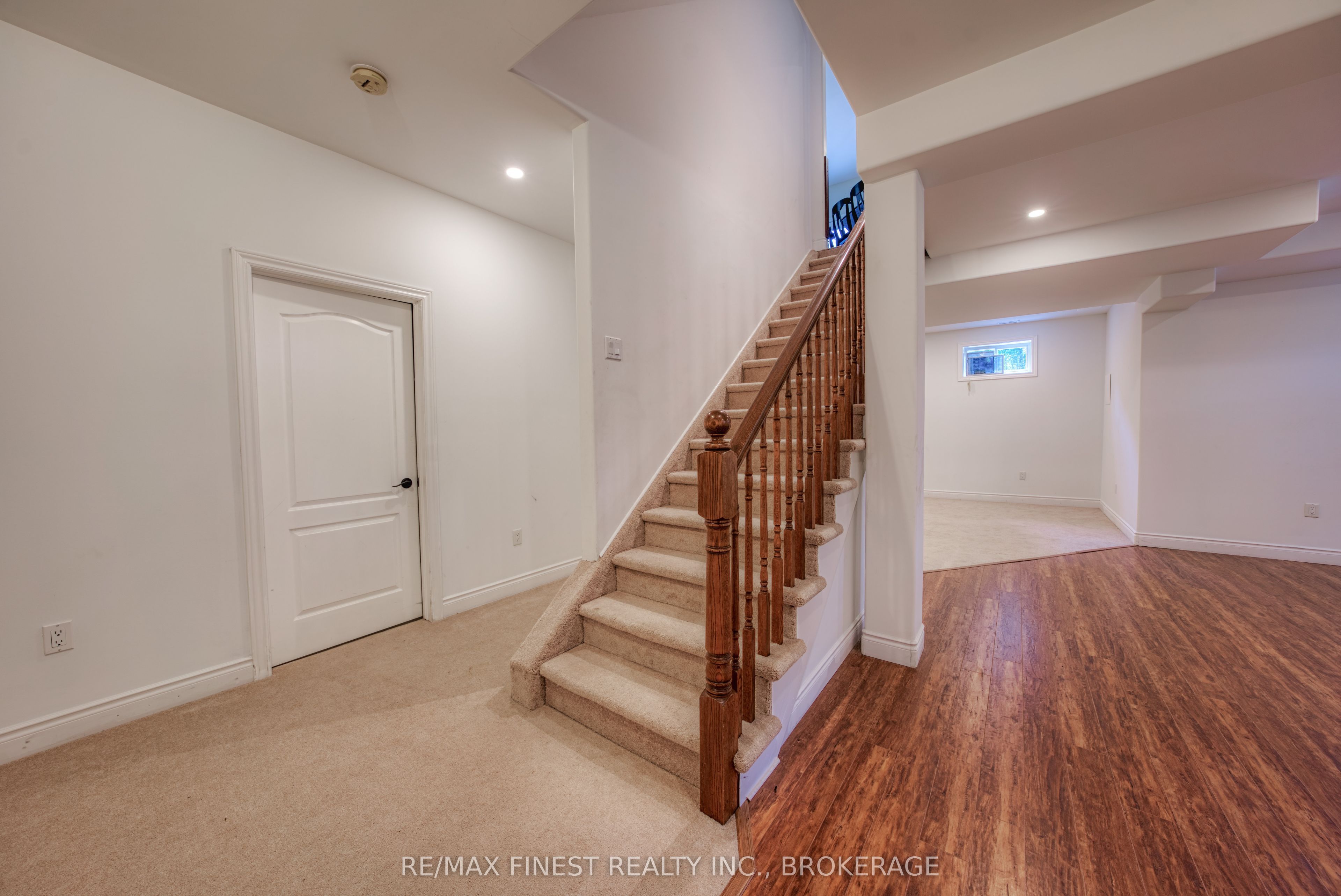 10 Owen Avenue Property Photo 34
