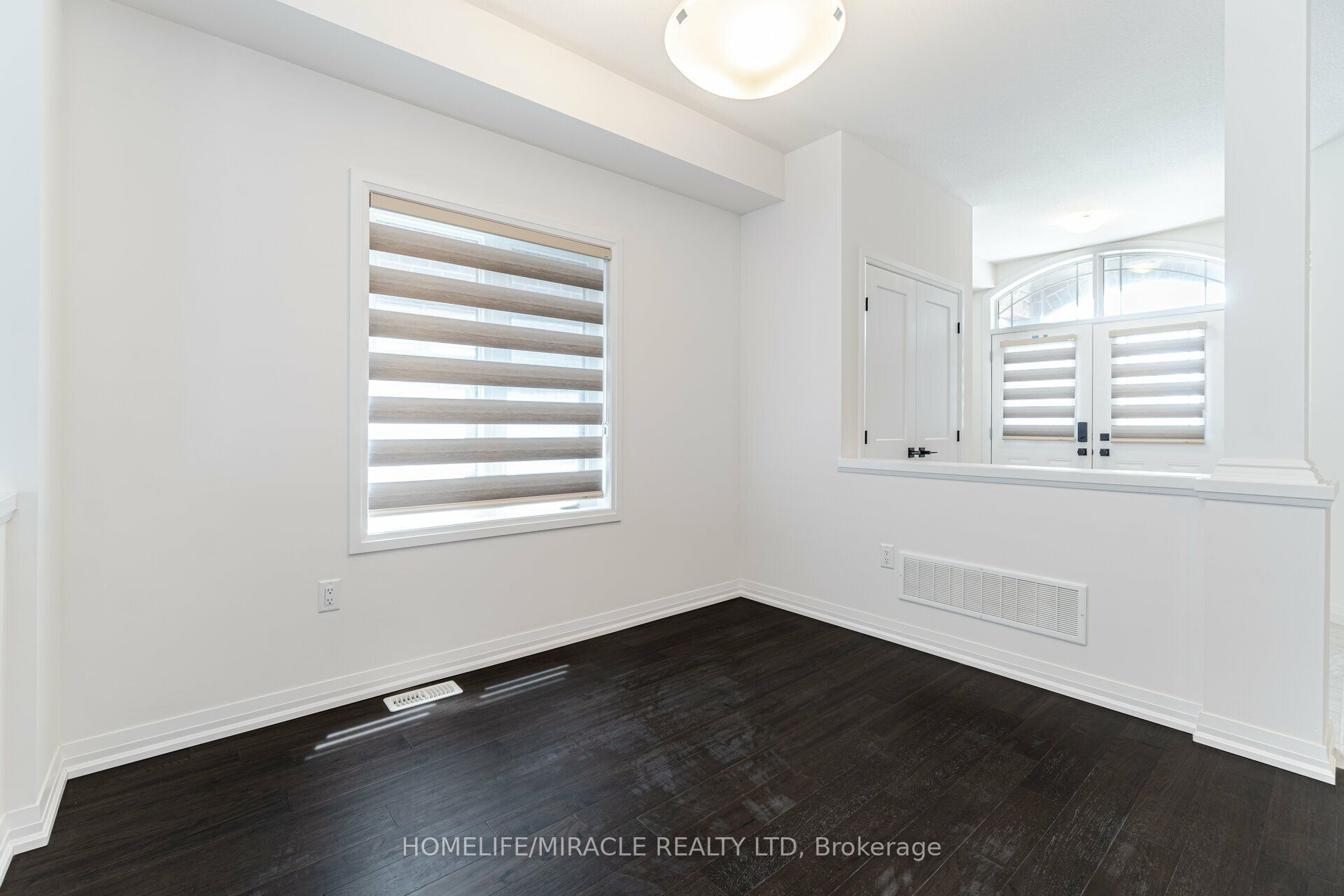 105 Court Drive Property Photo 6