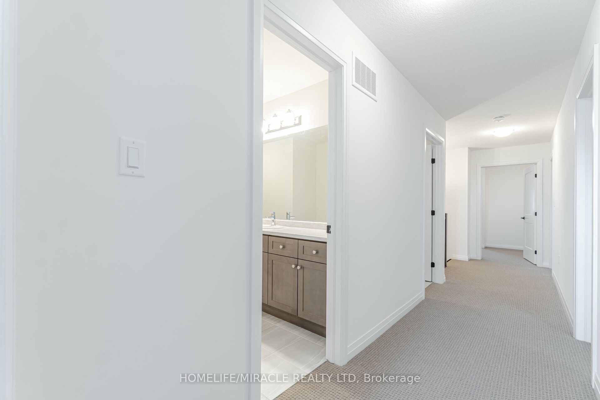 105 Court Drive Property Photo 26