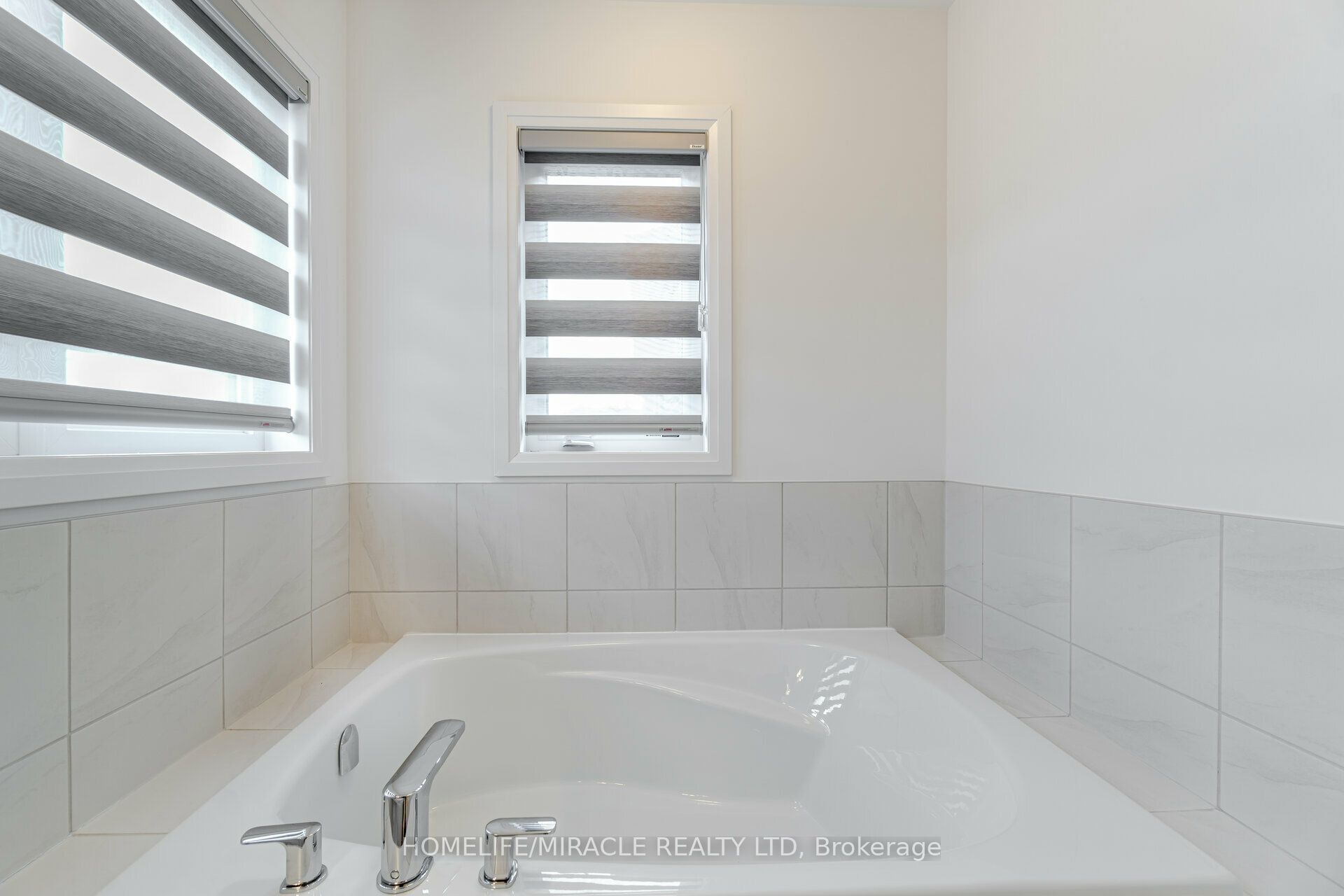 105 Court Drive Property Photo 32