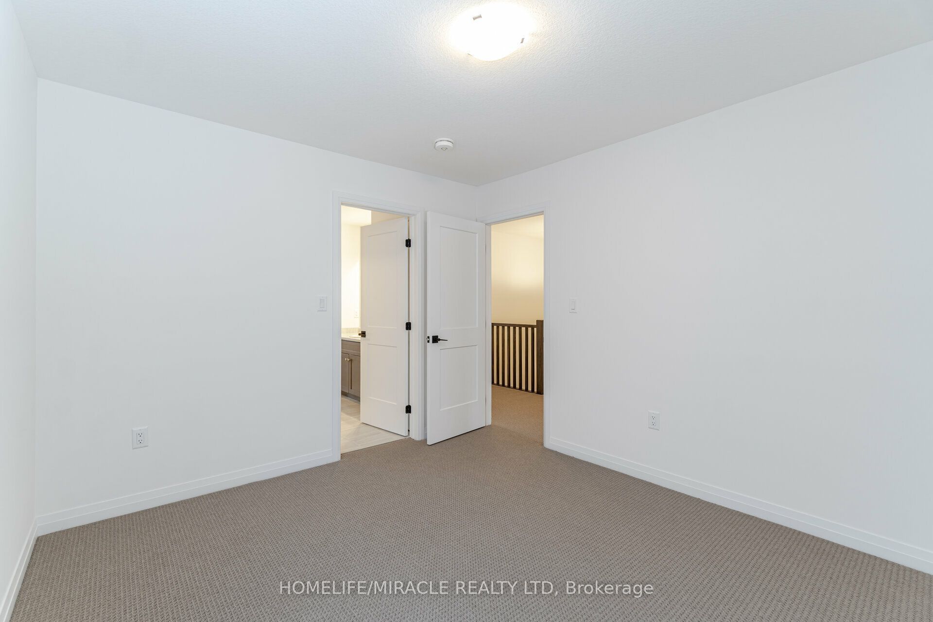 105 Court Drive Property Photo 43