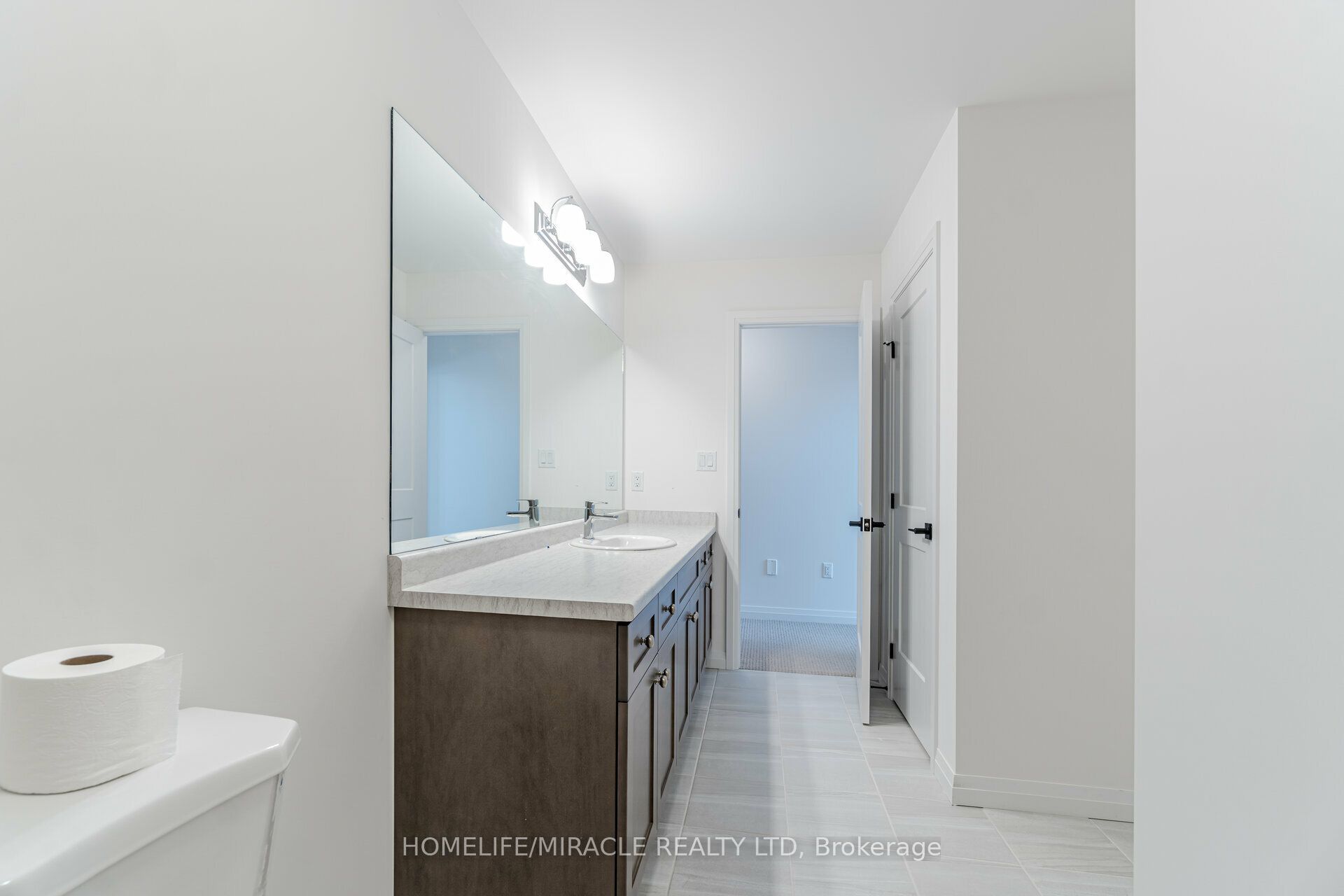105 Court Drive Property Photo 45