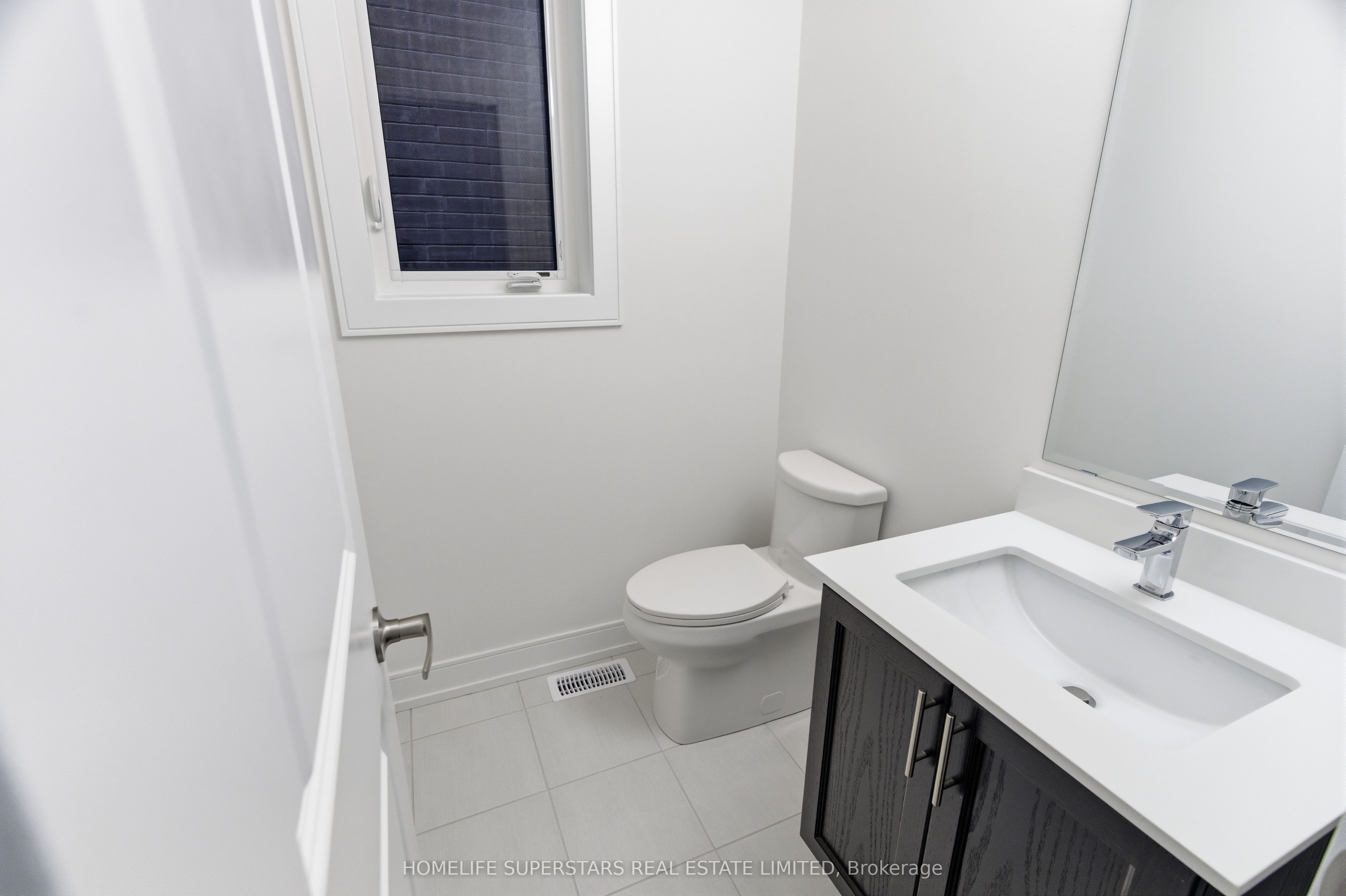 25 Mundell Road Property Photo 14