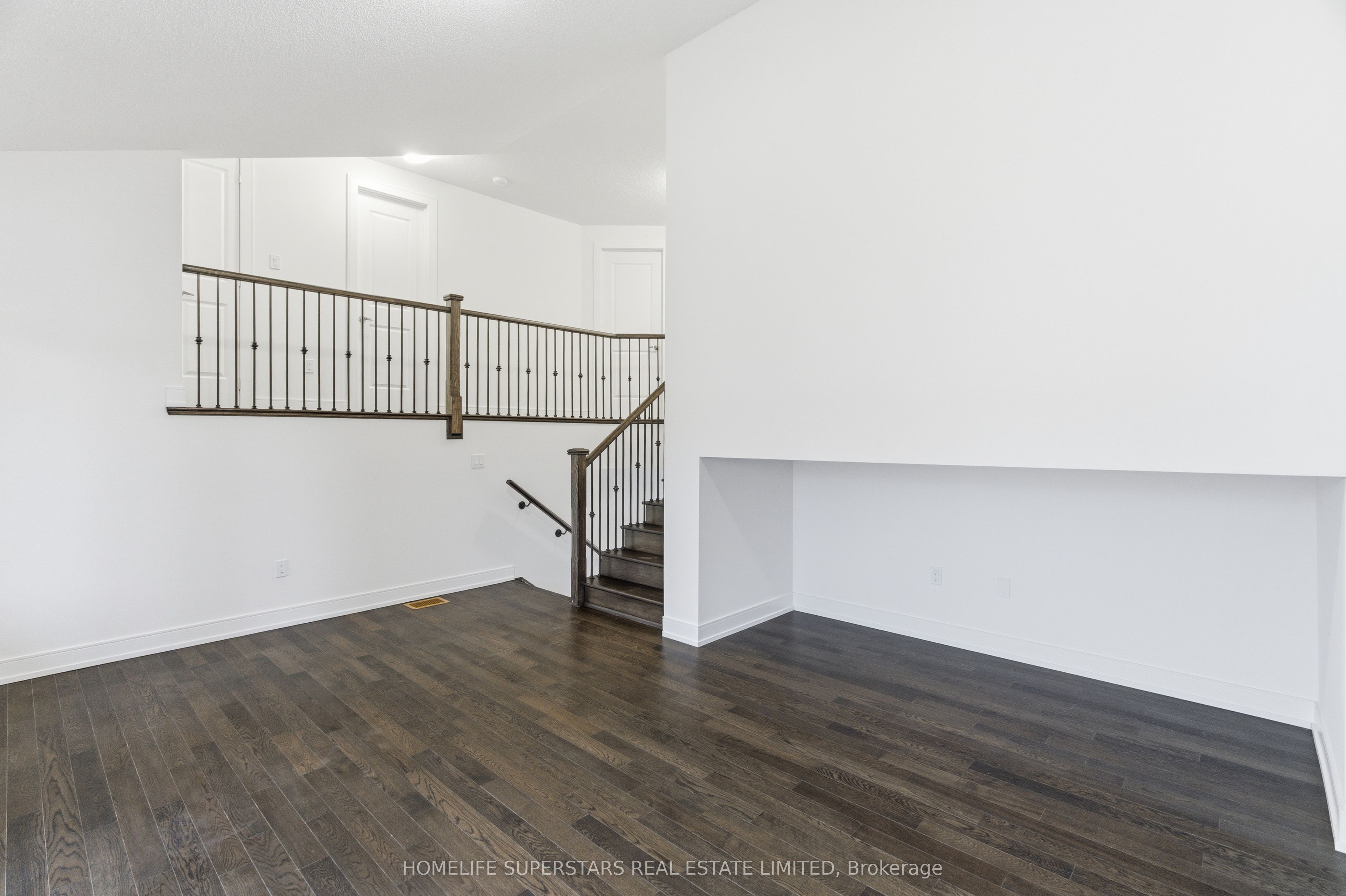 25 Mundell Road Property Photo 20