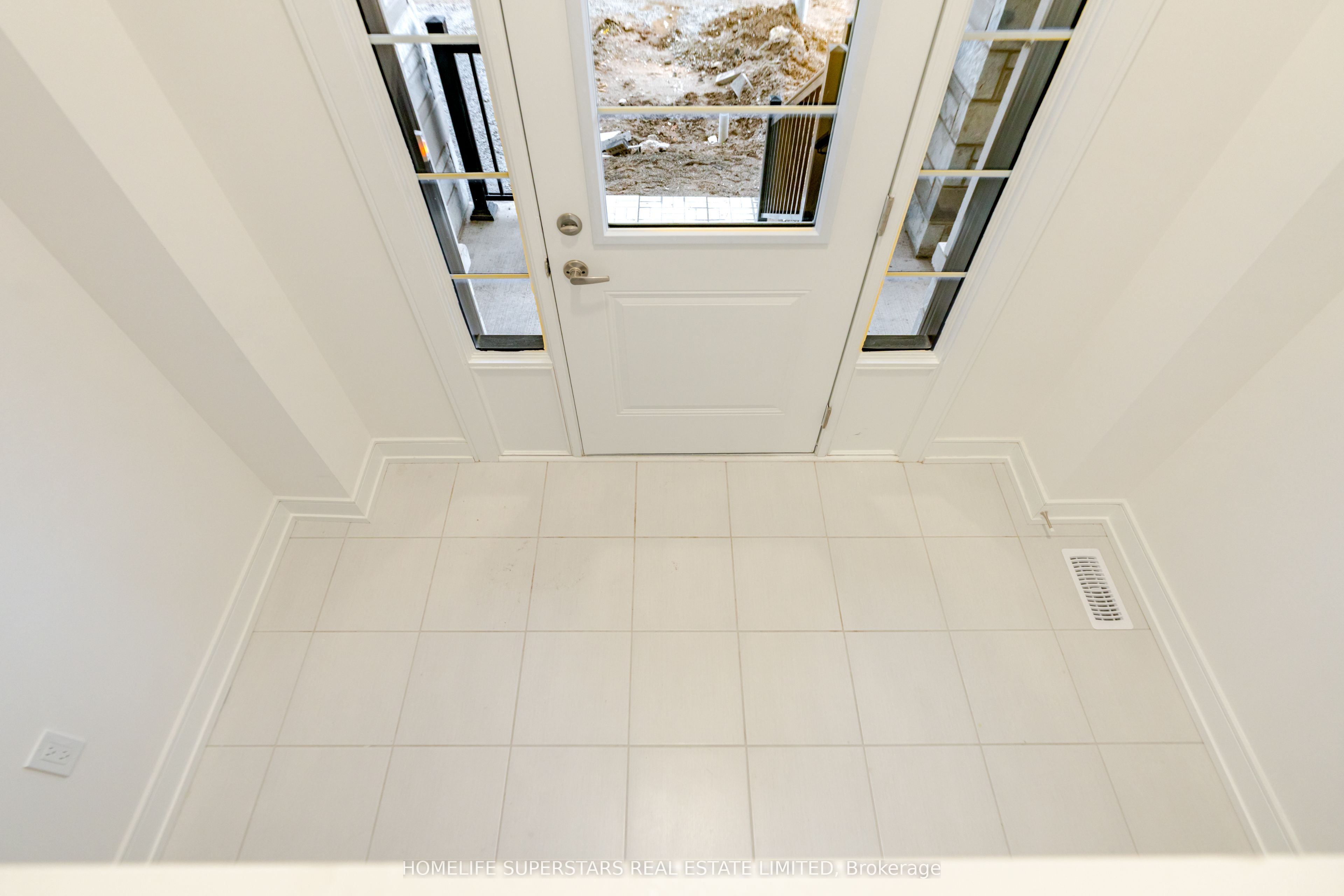 25 Mundell Road Property Photo 22