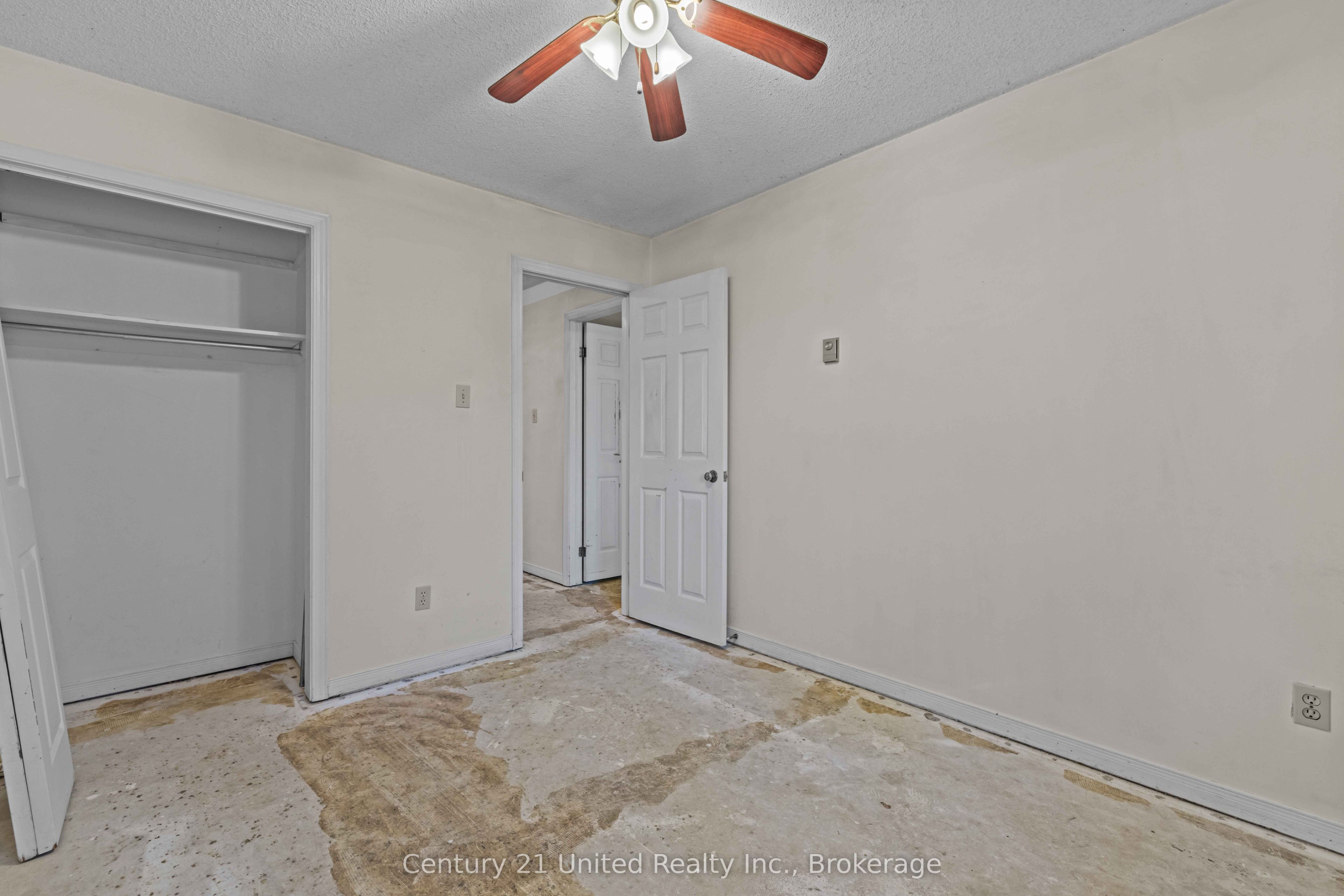 36 Champlain Crescent 10 Property Photo 17
