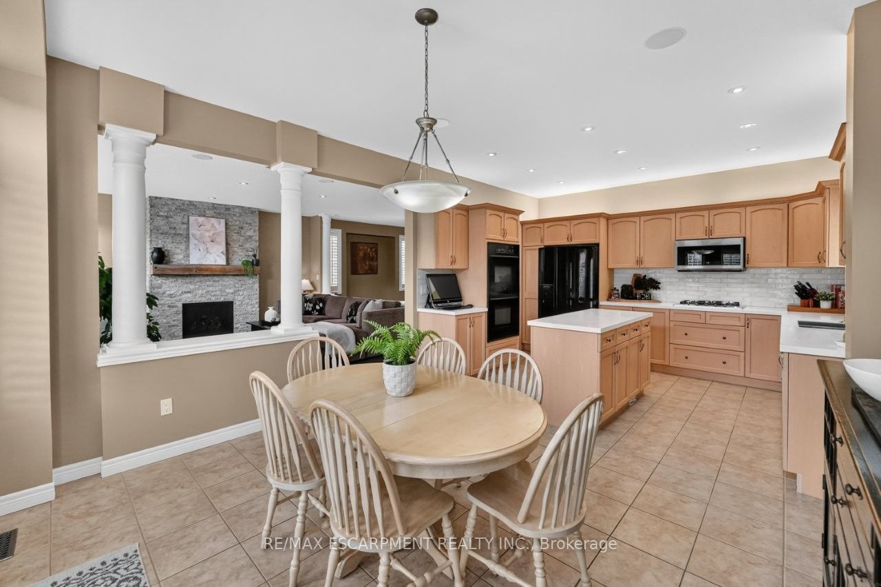 123 Moorland Crescent Property Photo 11