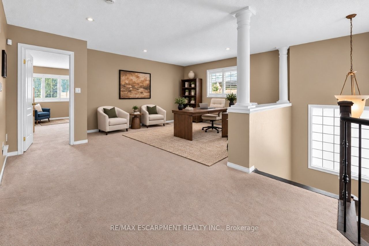 123 Moorland Crescent Property Photo 16