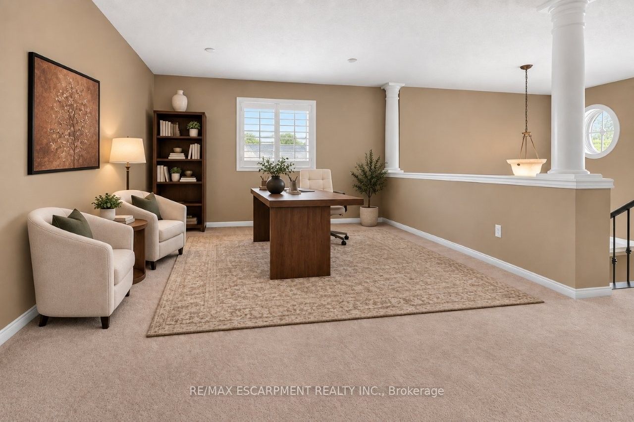 123 Moorland Crescent Property Photo 17