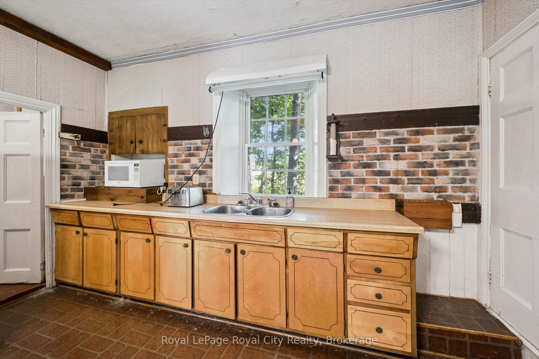 5512 Township Rd 3 Property Photo 9