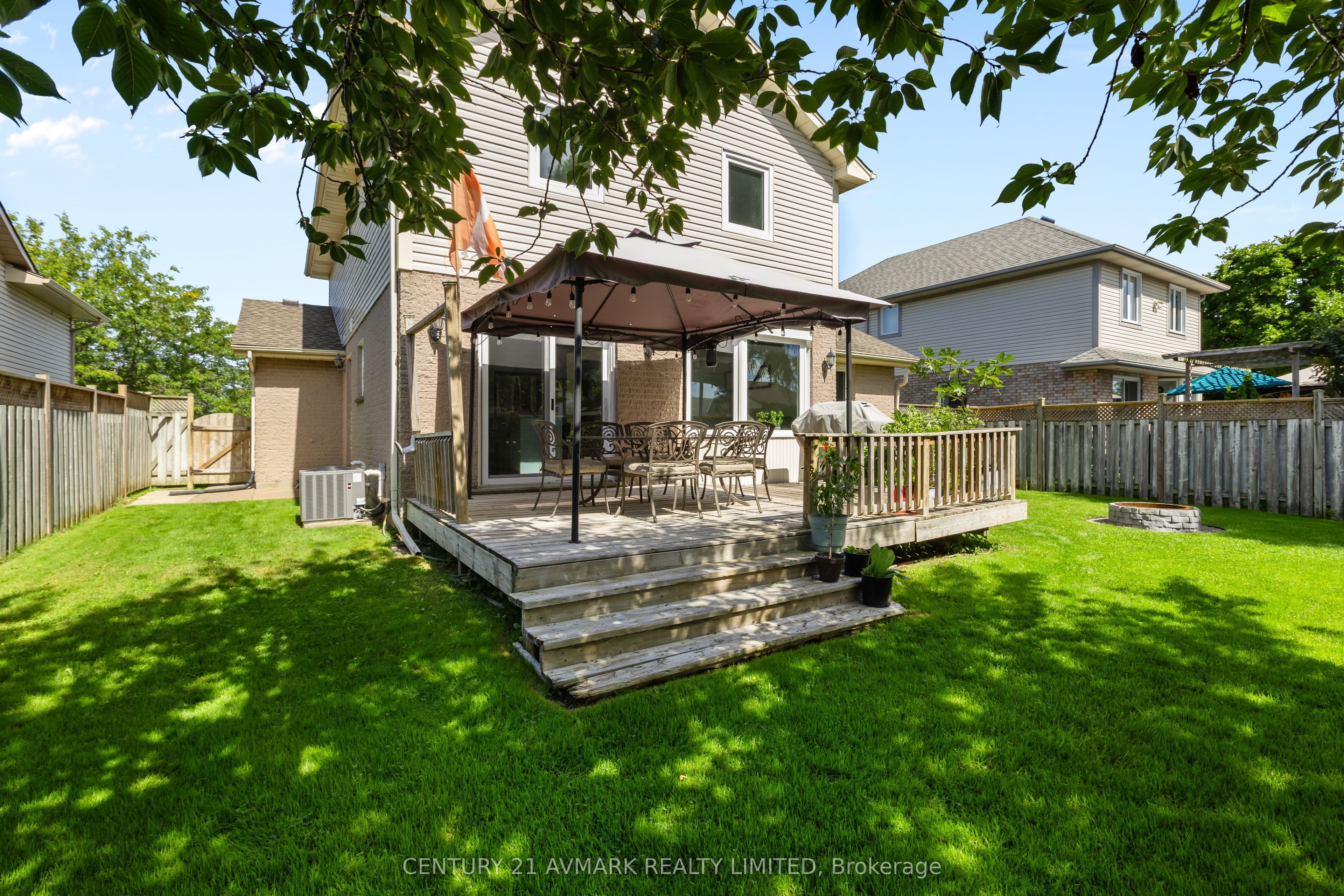 65 Wellandvale Drive Property Photo 29