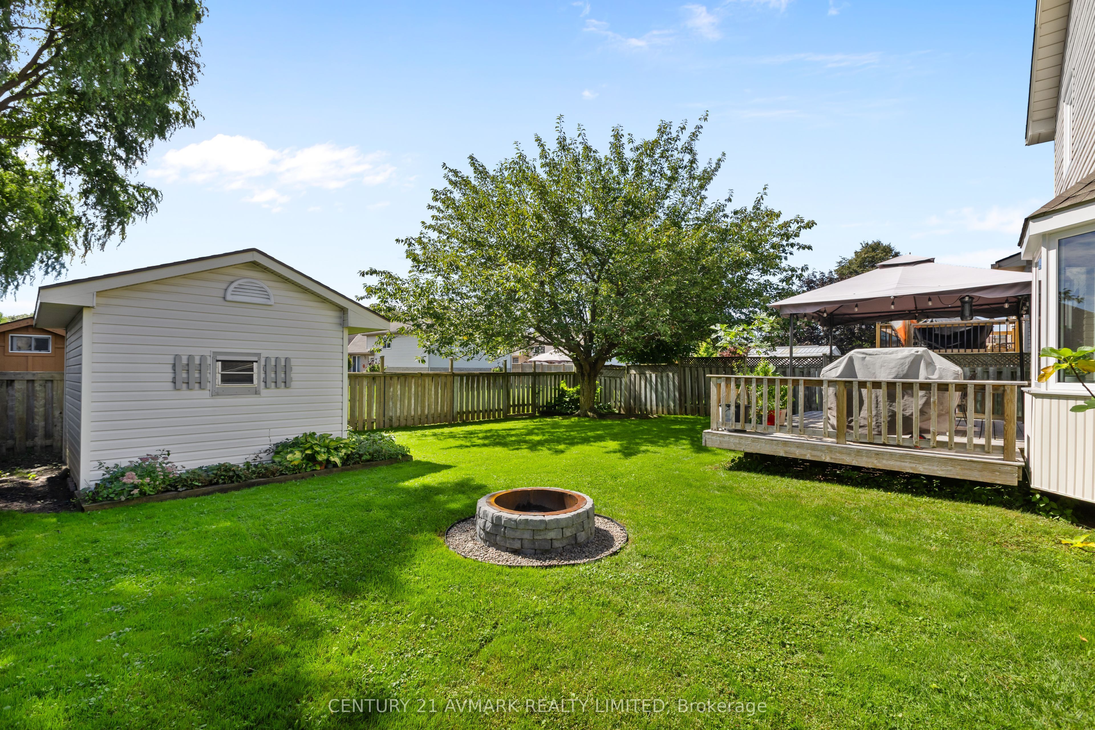 65 Wellandvale Drive Property Photo 30