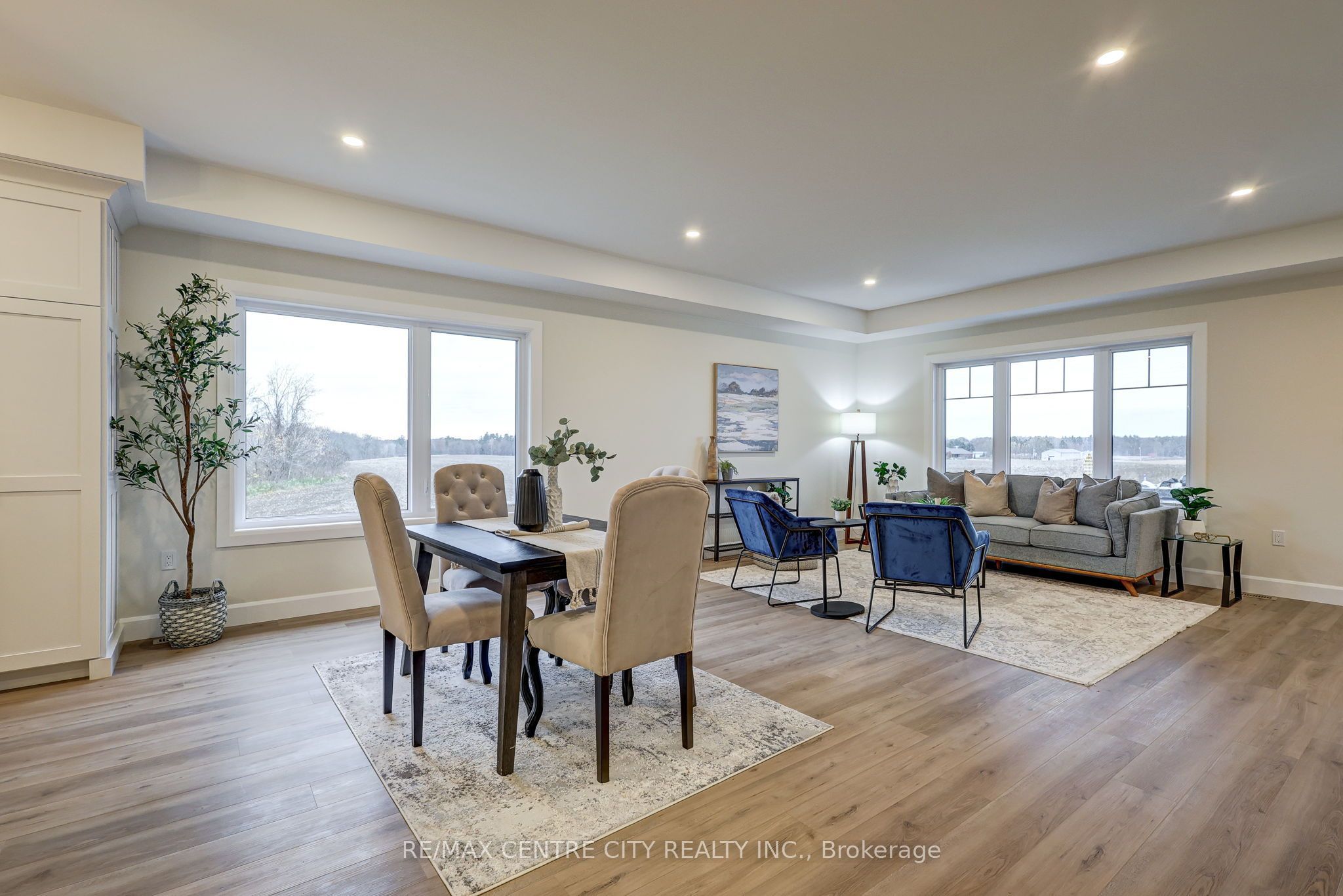 11424 Bailey Court Property Photo 4