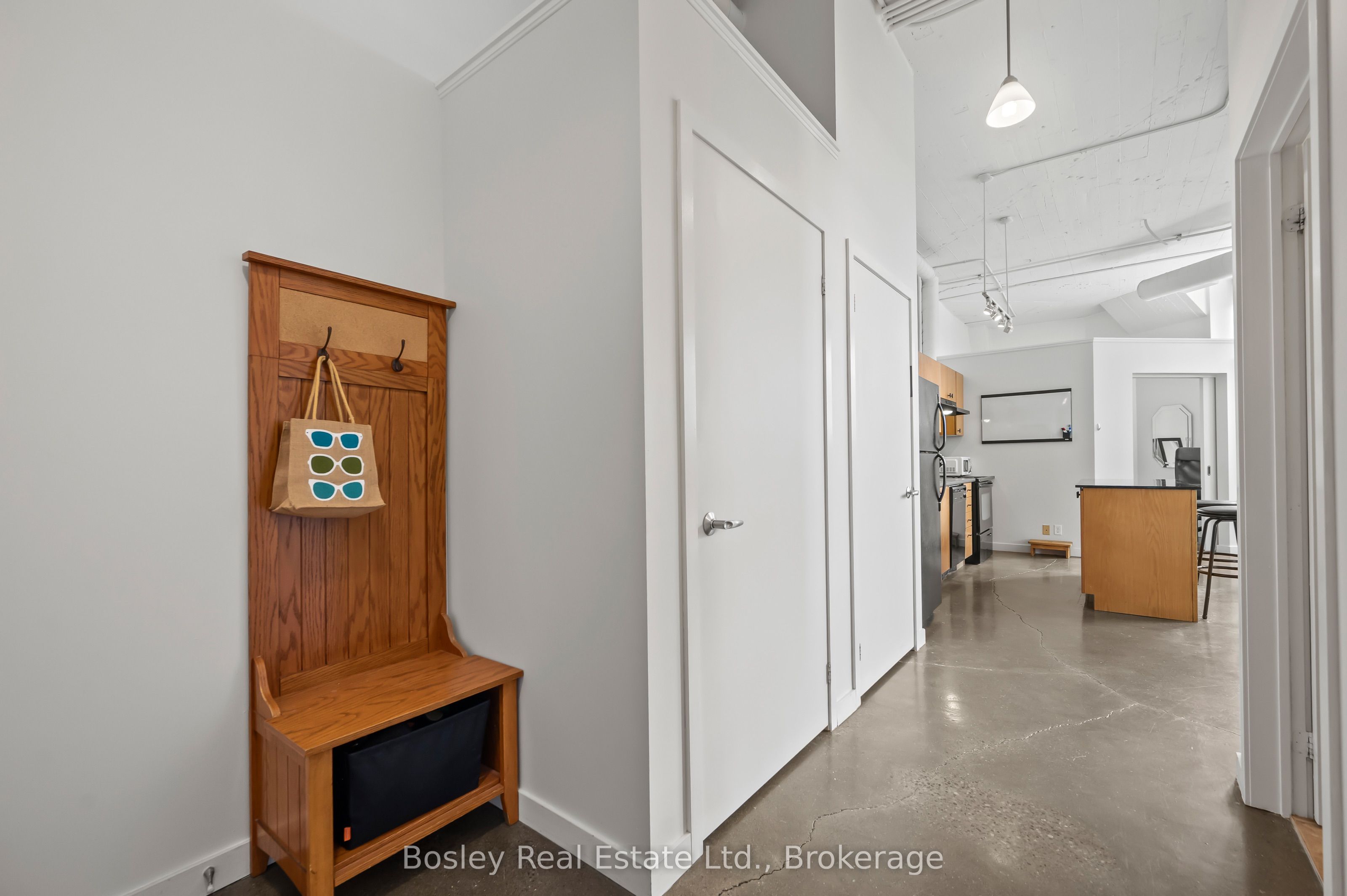 404 King Street W 308 Property Photo 4