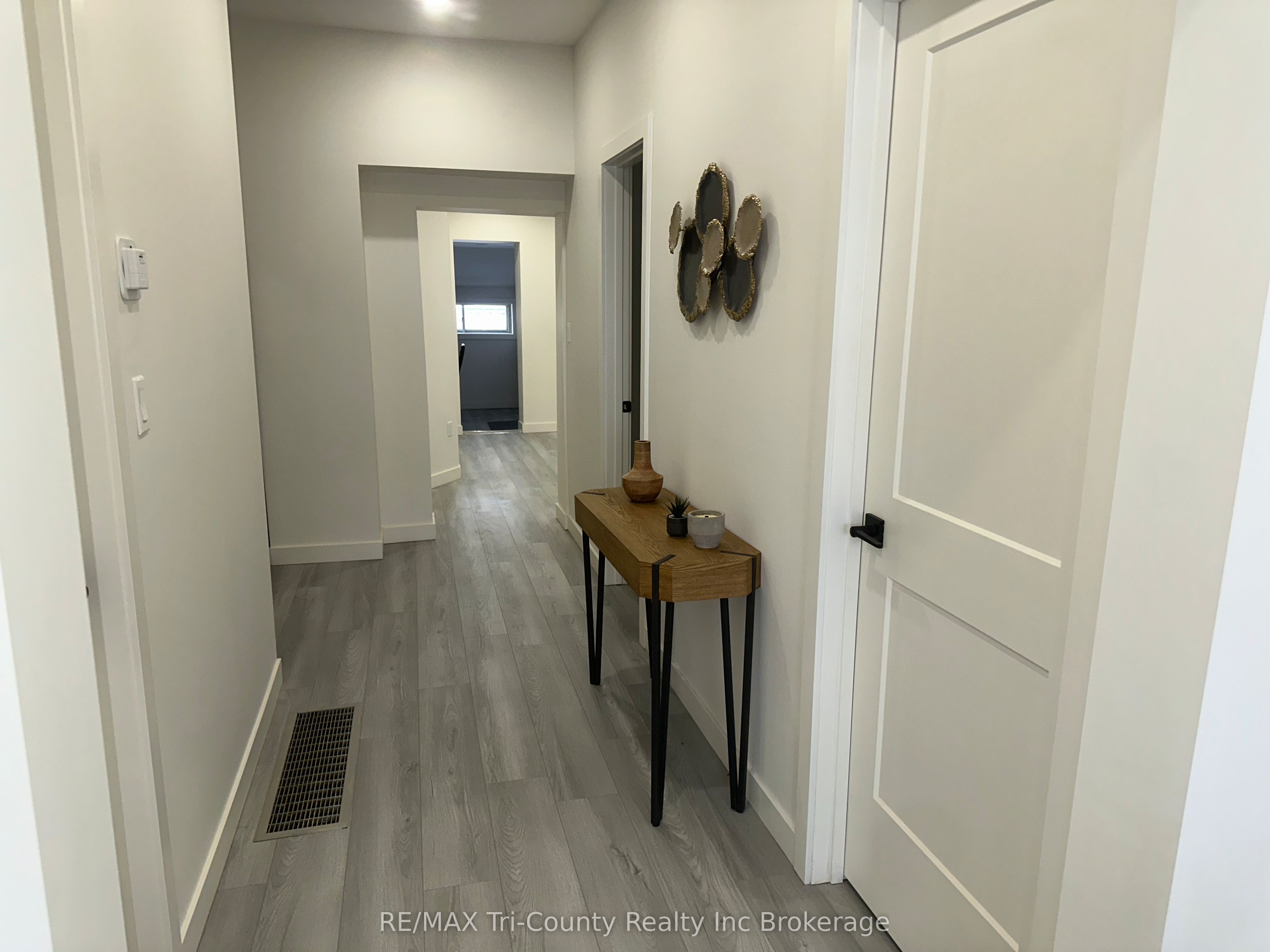 719 Elias Street Property Photo 12