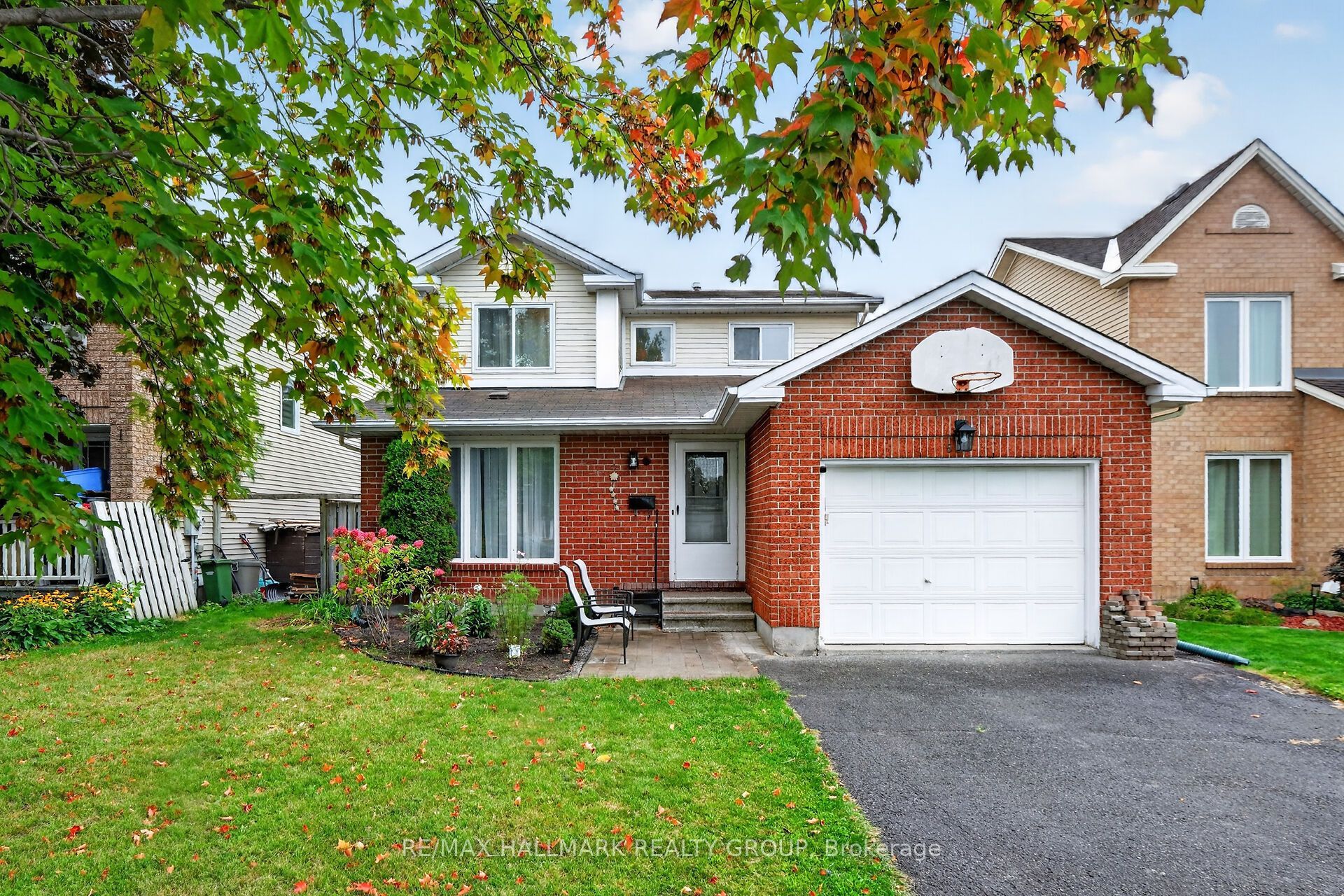 502 Rougemount Crescent