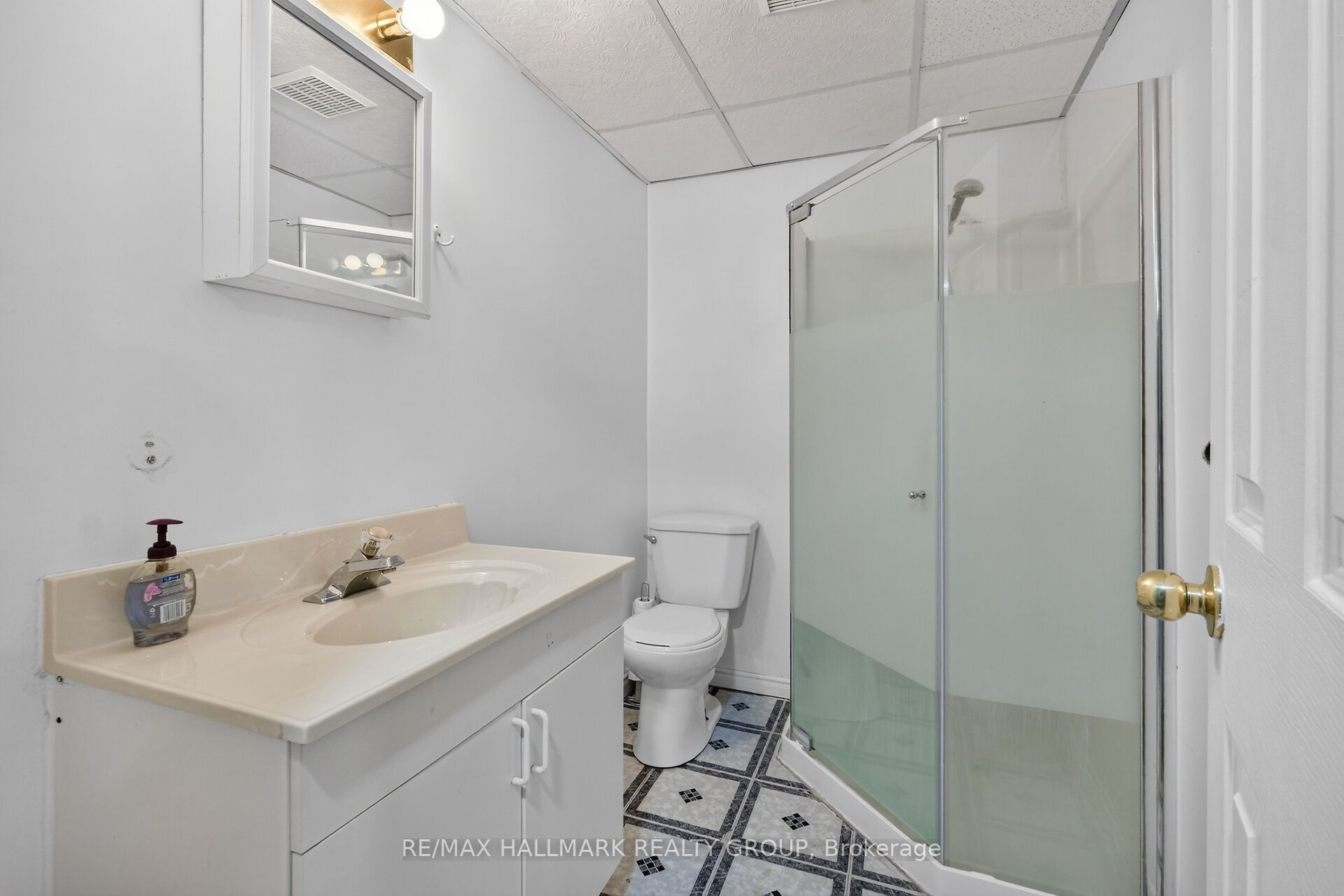 502 Rougemount Crescent Property Photo 36