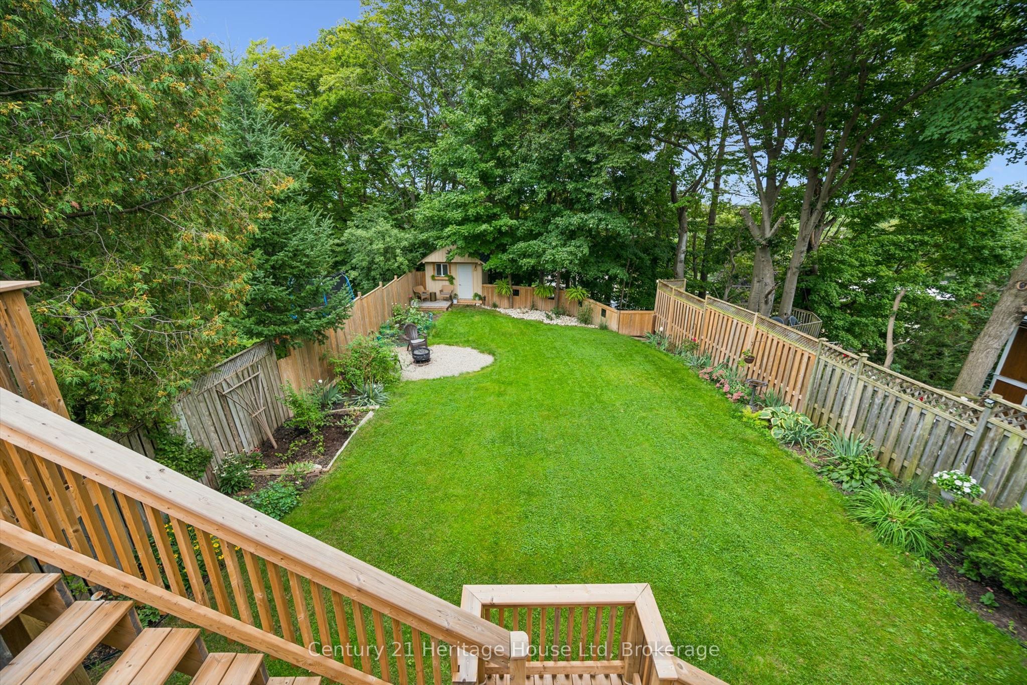 635 Hillview Road Property Photo 29