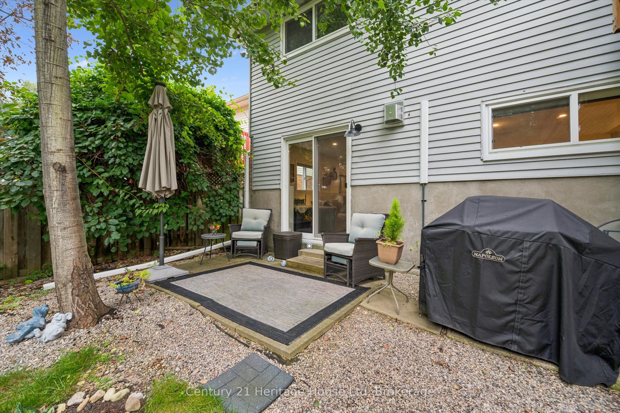 635 Hillview Road Property Photo 31