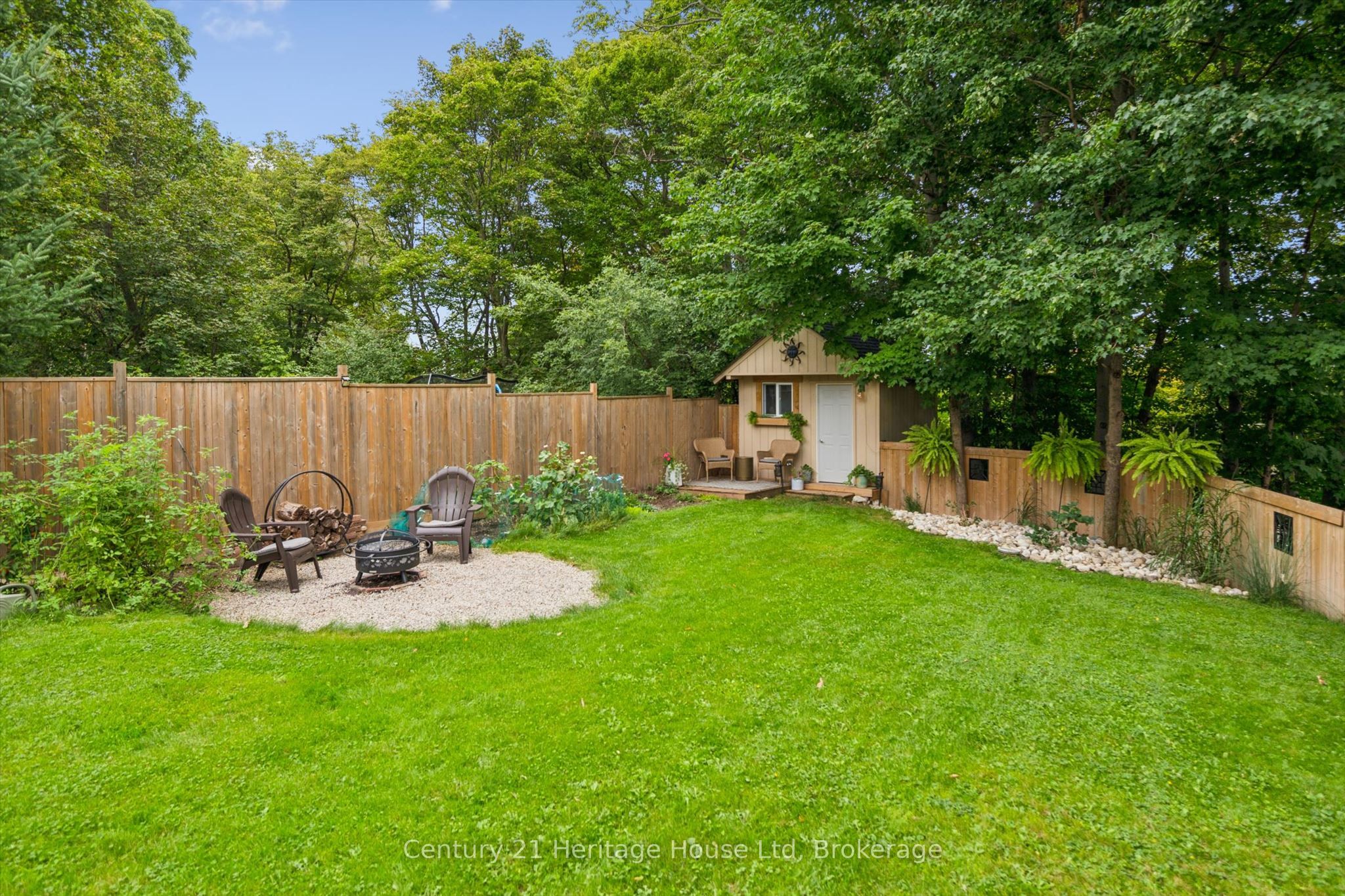 635 Hillview Road Property Photo 35