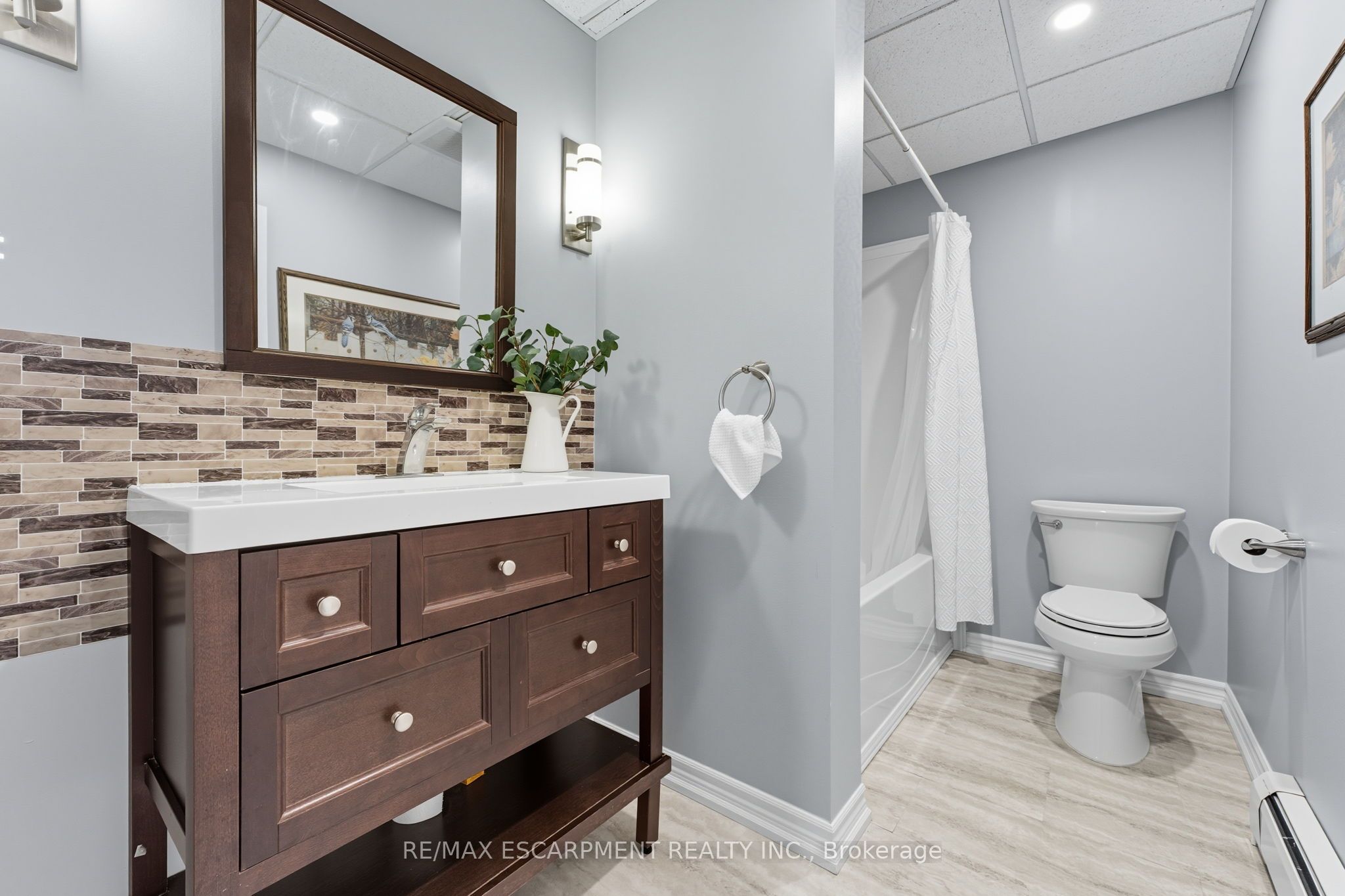 1392 Wrigley Road Property Photo 30