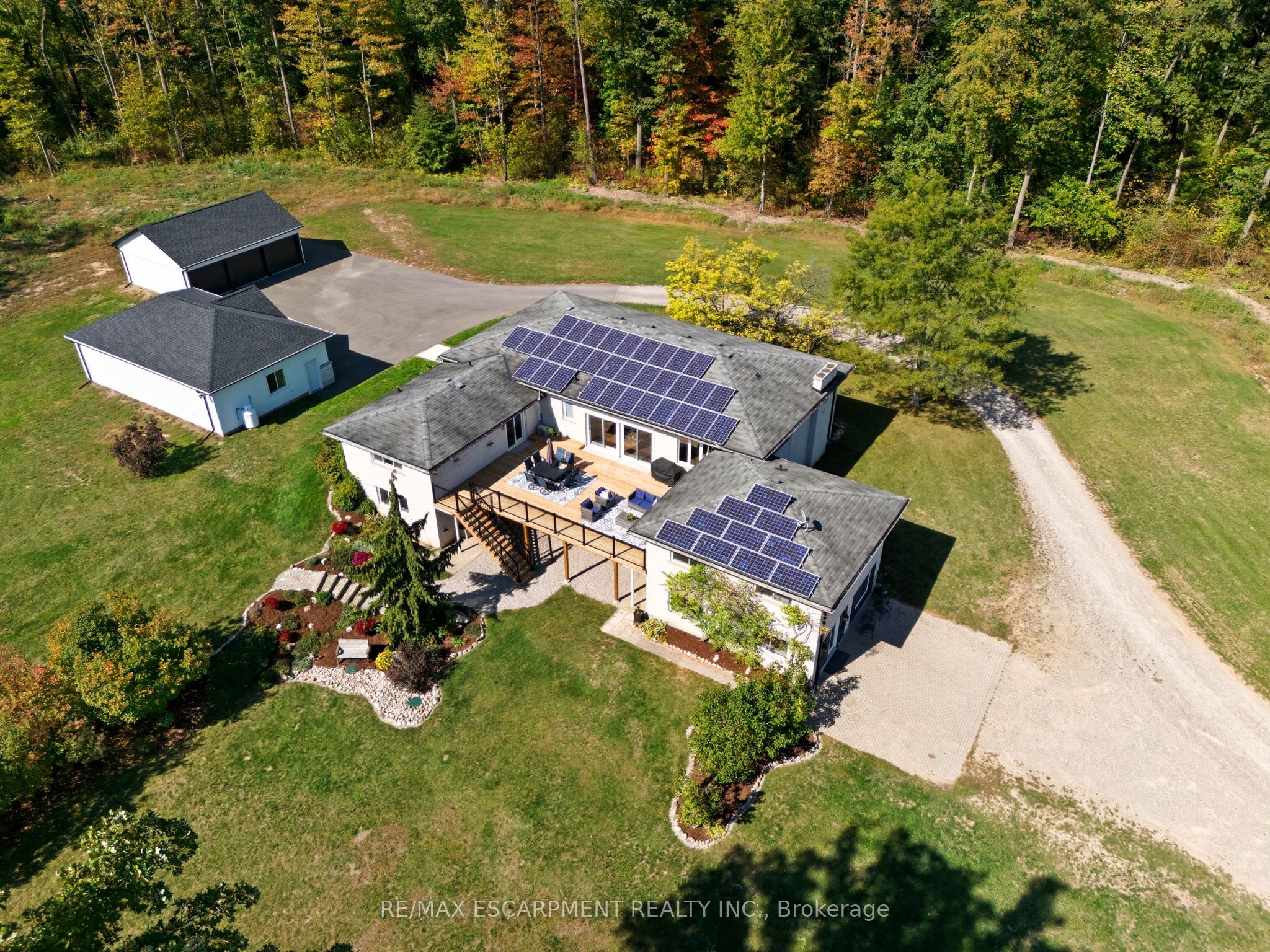 1392 Wrigley Road Property Photo 49