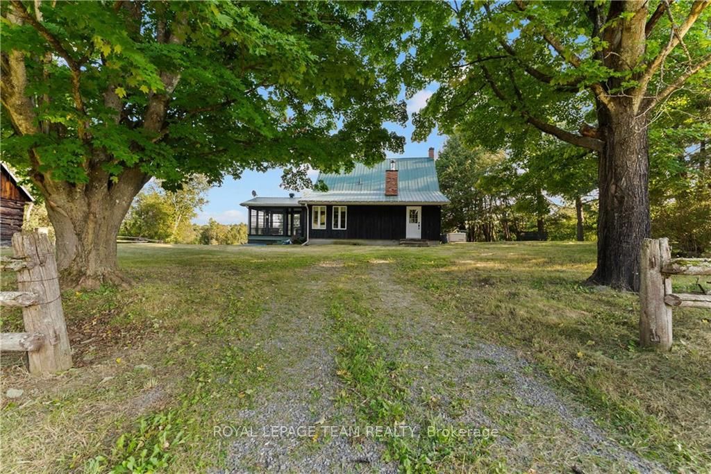 105 Halliday Creek Road Property Photo 1