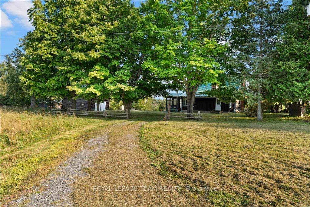 105 Halliday Creek Road Property Photo 8