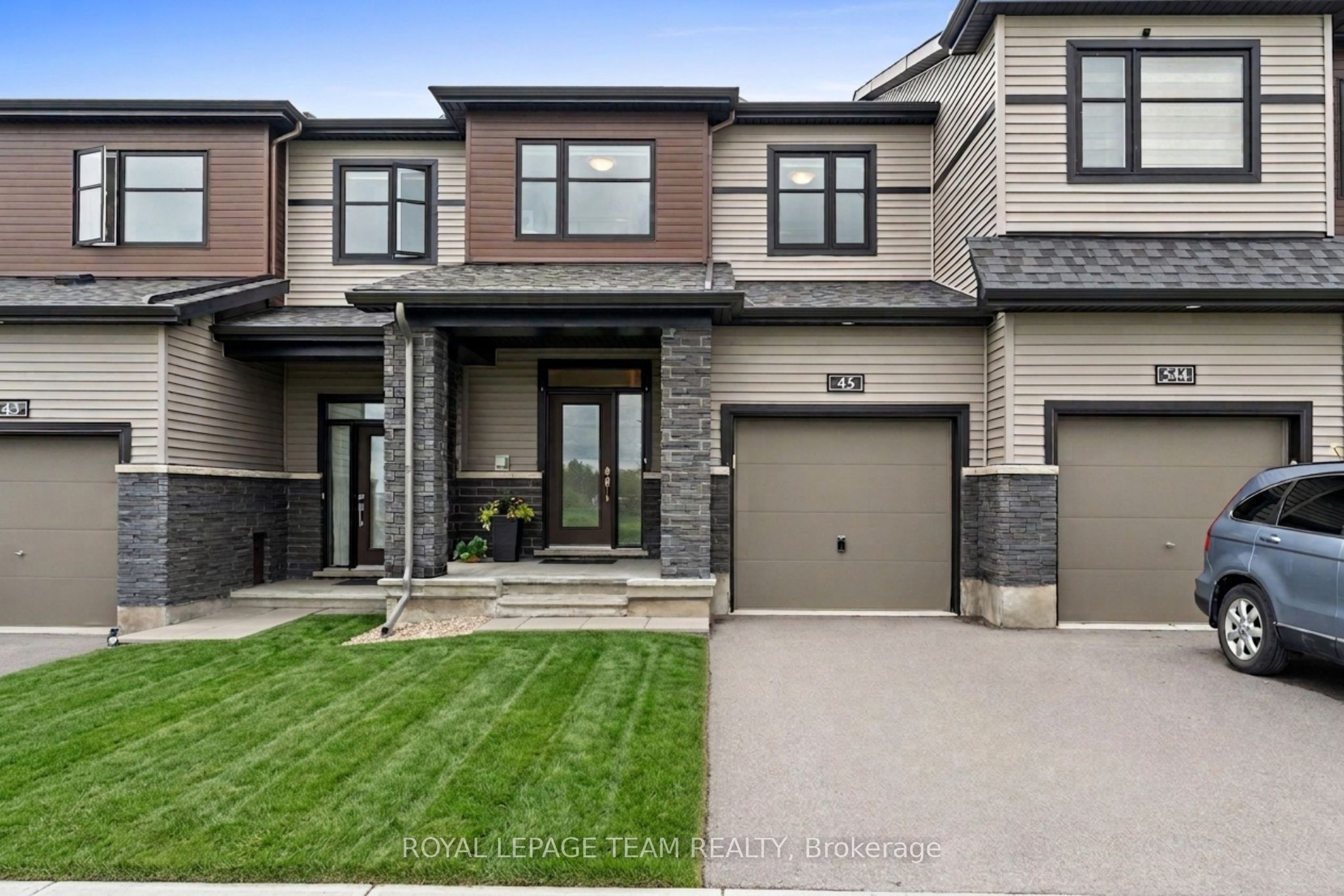 45 Finglas Court Property Photo 1