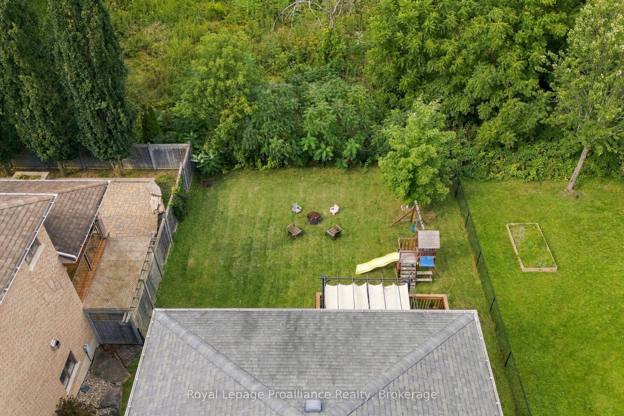 273 Avondale Road Property Photo 4